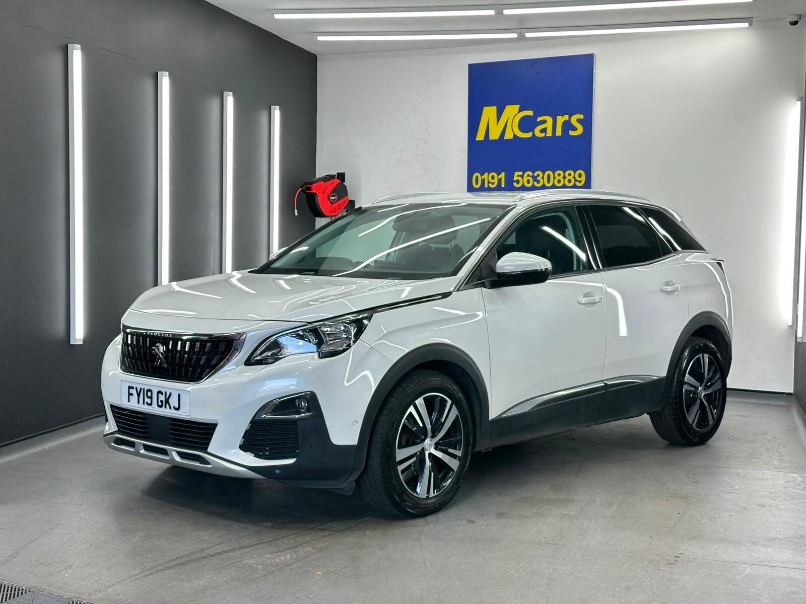 Peugeot 3008 view 4