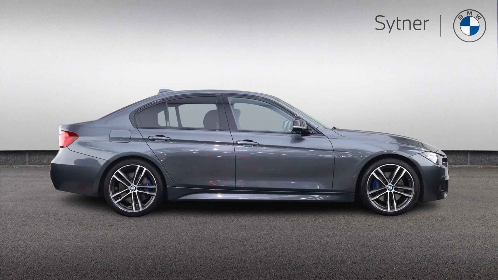 BMW 3 Series view 3