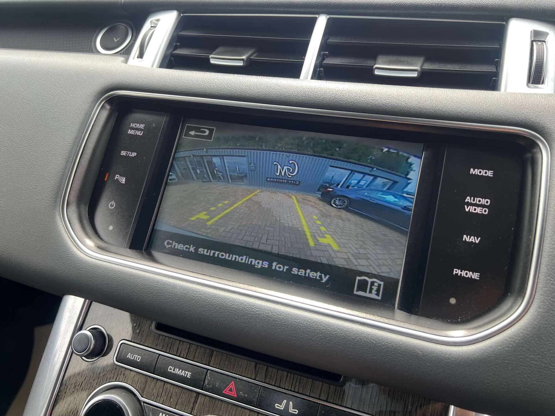 Land Rover Range Rover Sport view 29