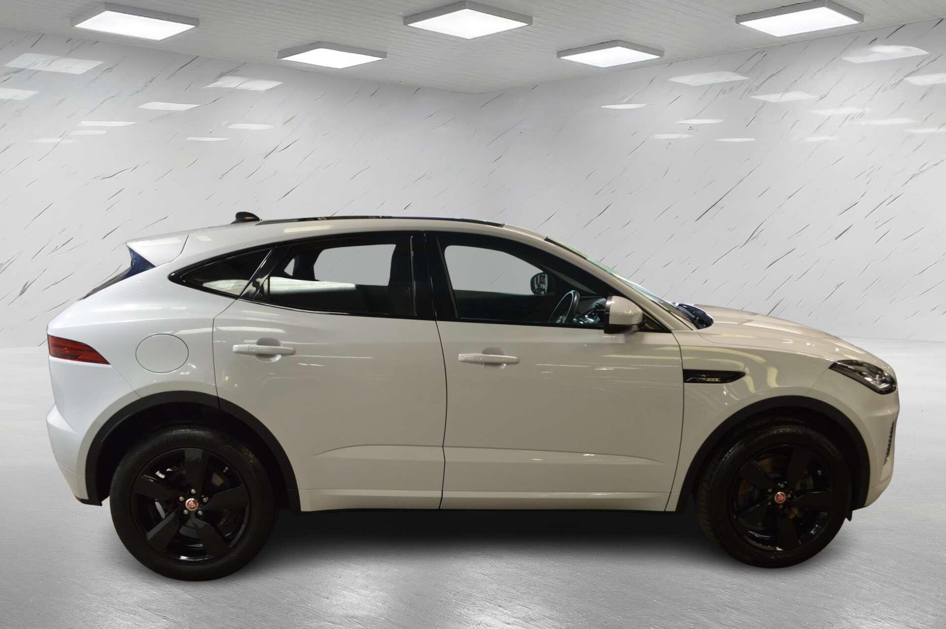 Jaguar E-Pace view 9