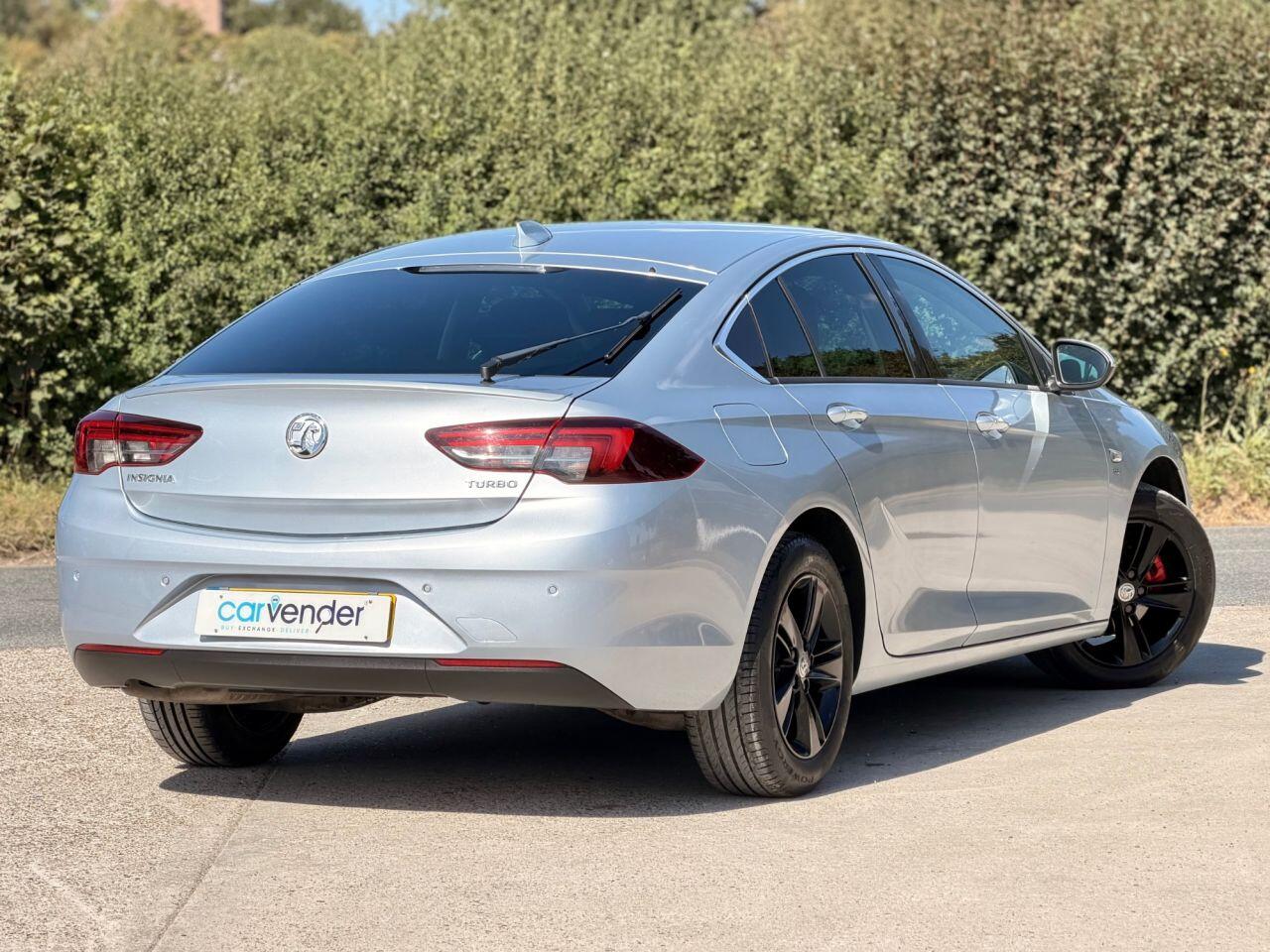 Vauxhall Insignia view 6