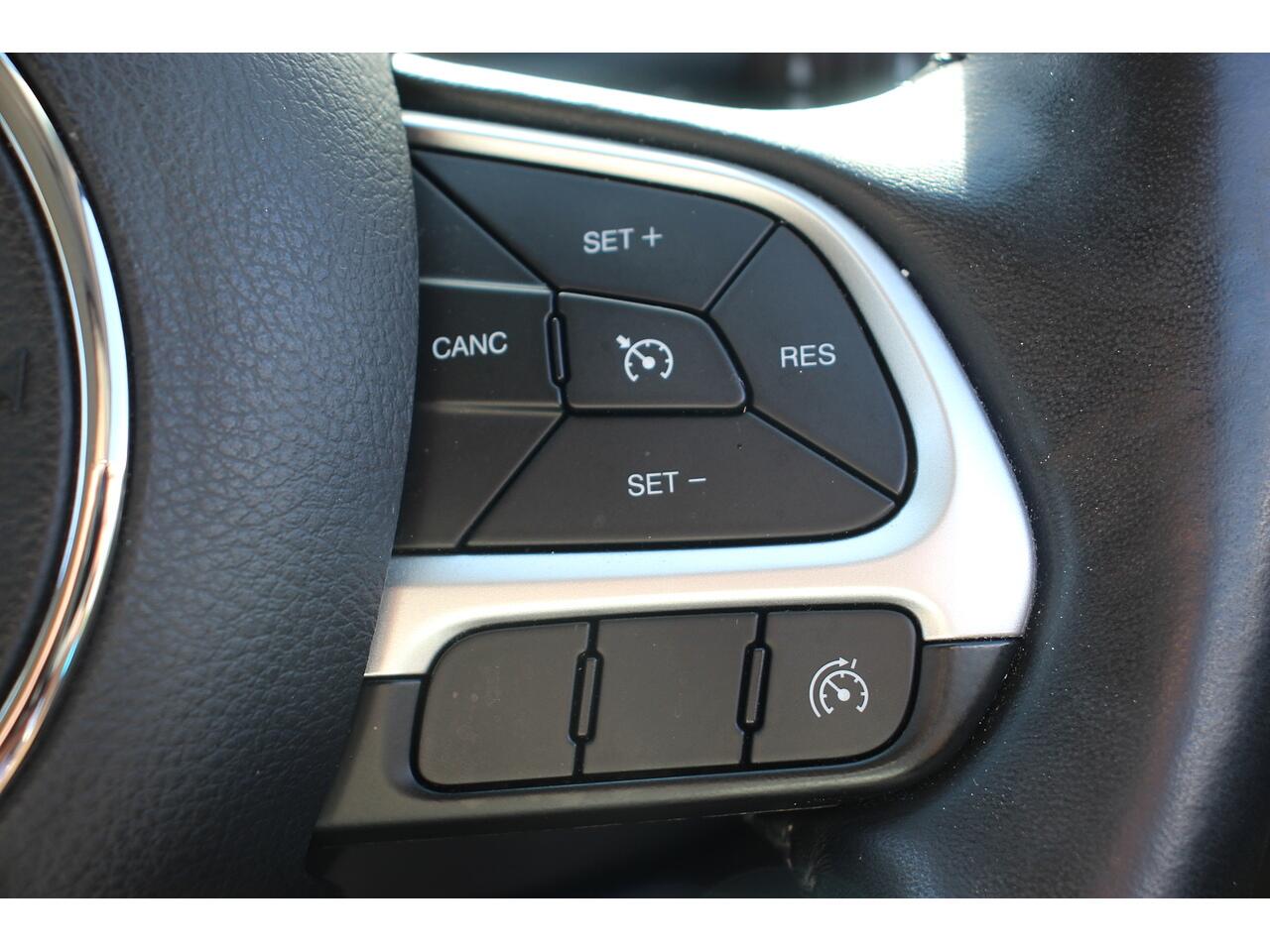 Jeep Compass view 30