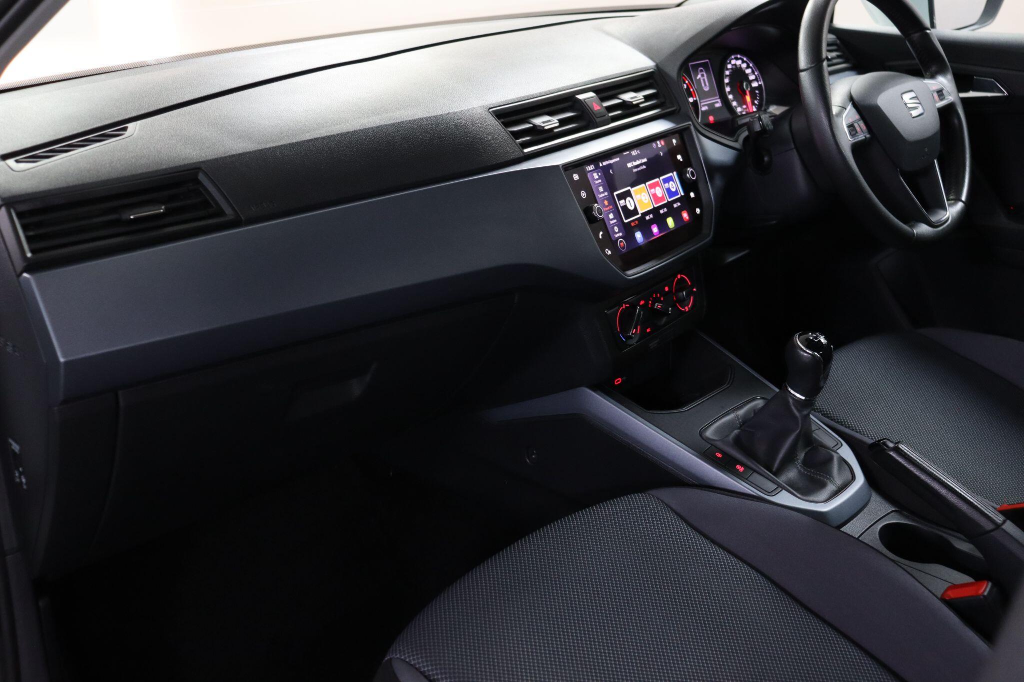 Seat Arona view 34