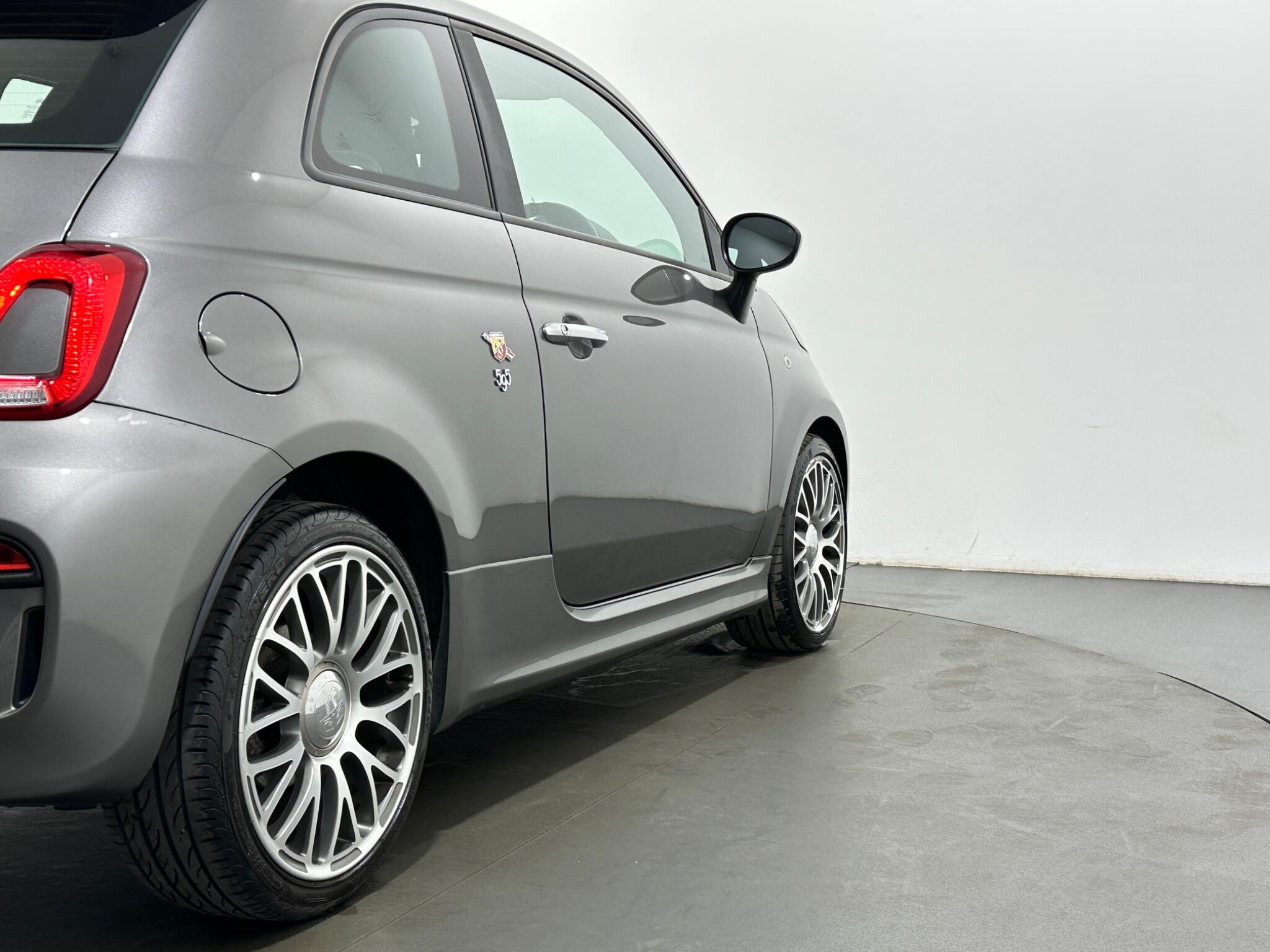 Abarth 595 view 40