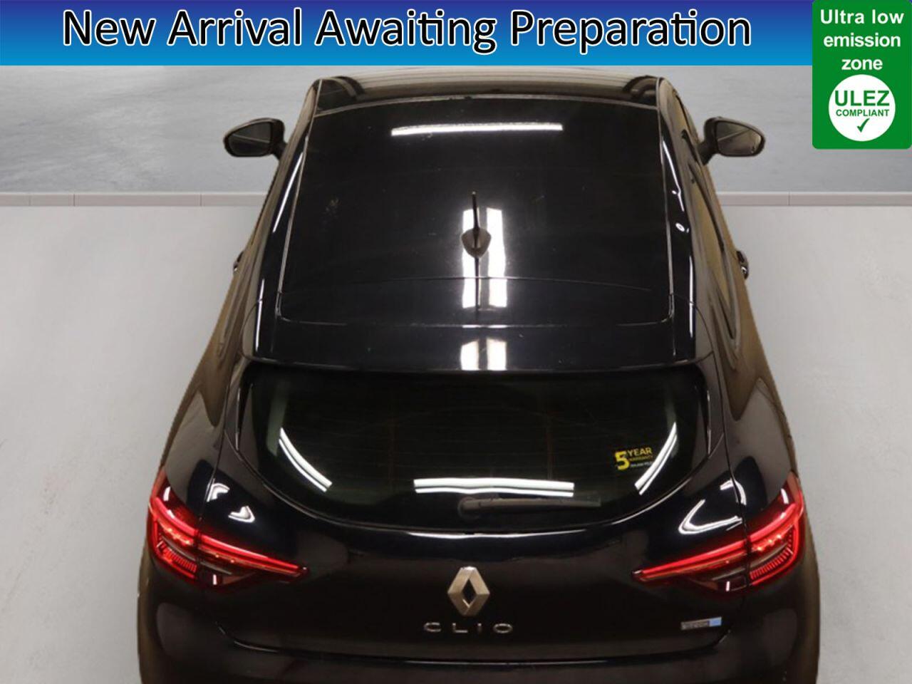 2021 Renault Clio in Black for sale