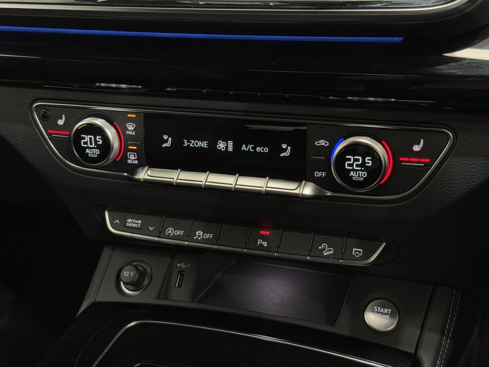 Audi Q5 view 31