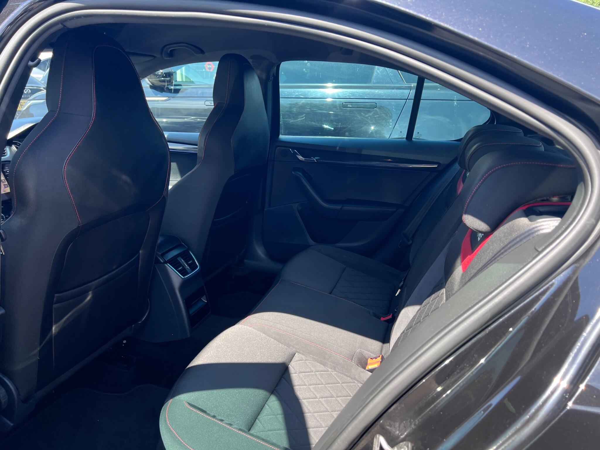 Skoda Octavia view 34