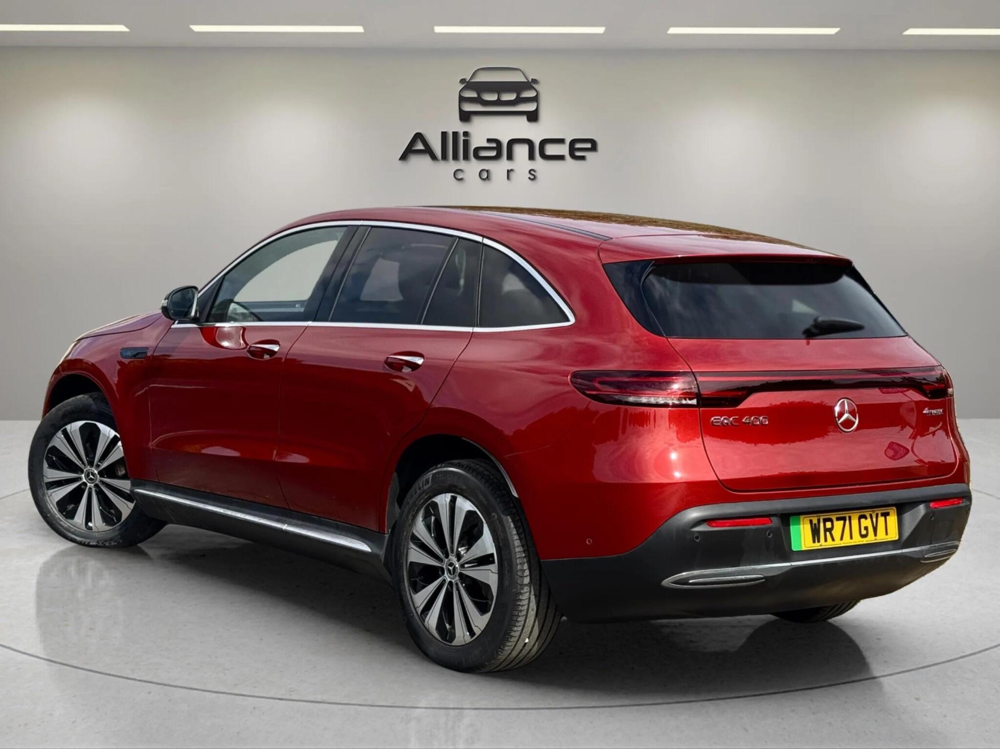 Mercedes-Benz EQC view 17