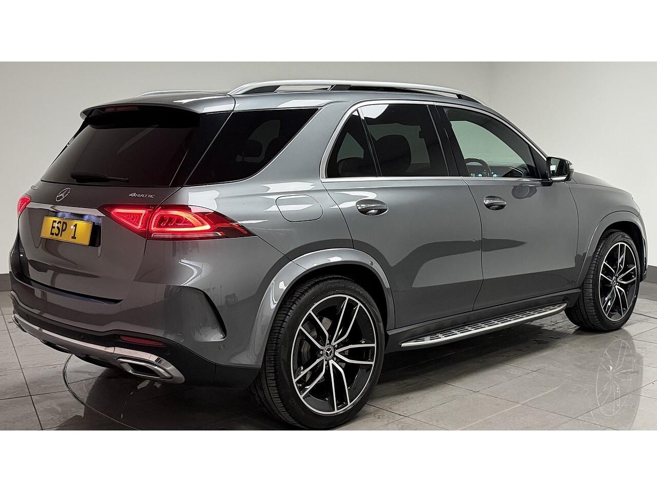 Mercedes-Benz GLE view 9