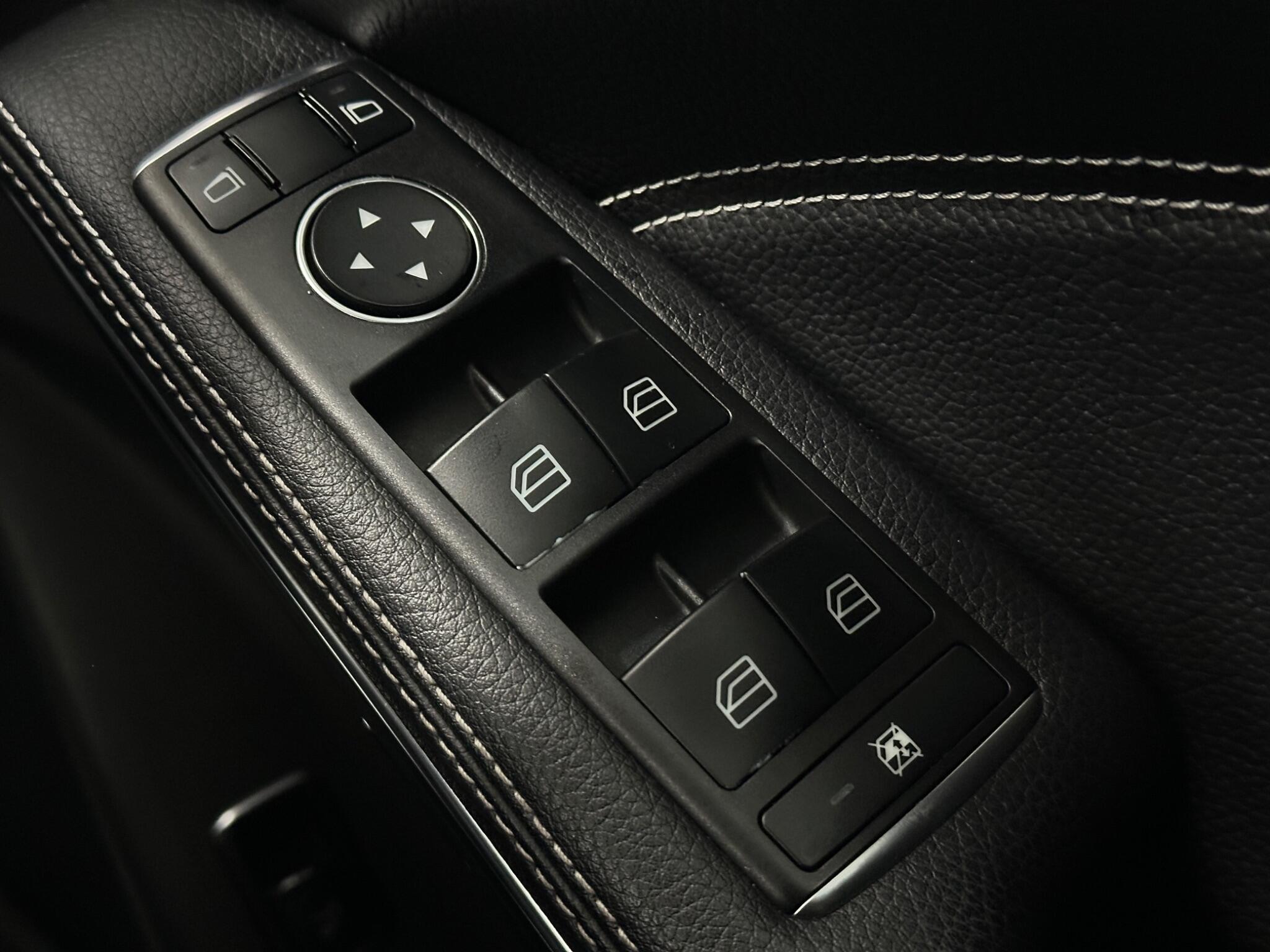 Mercedes-Benz Gla view 19
