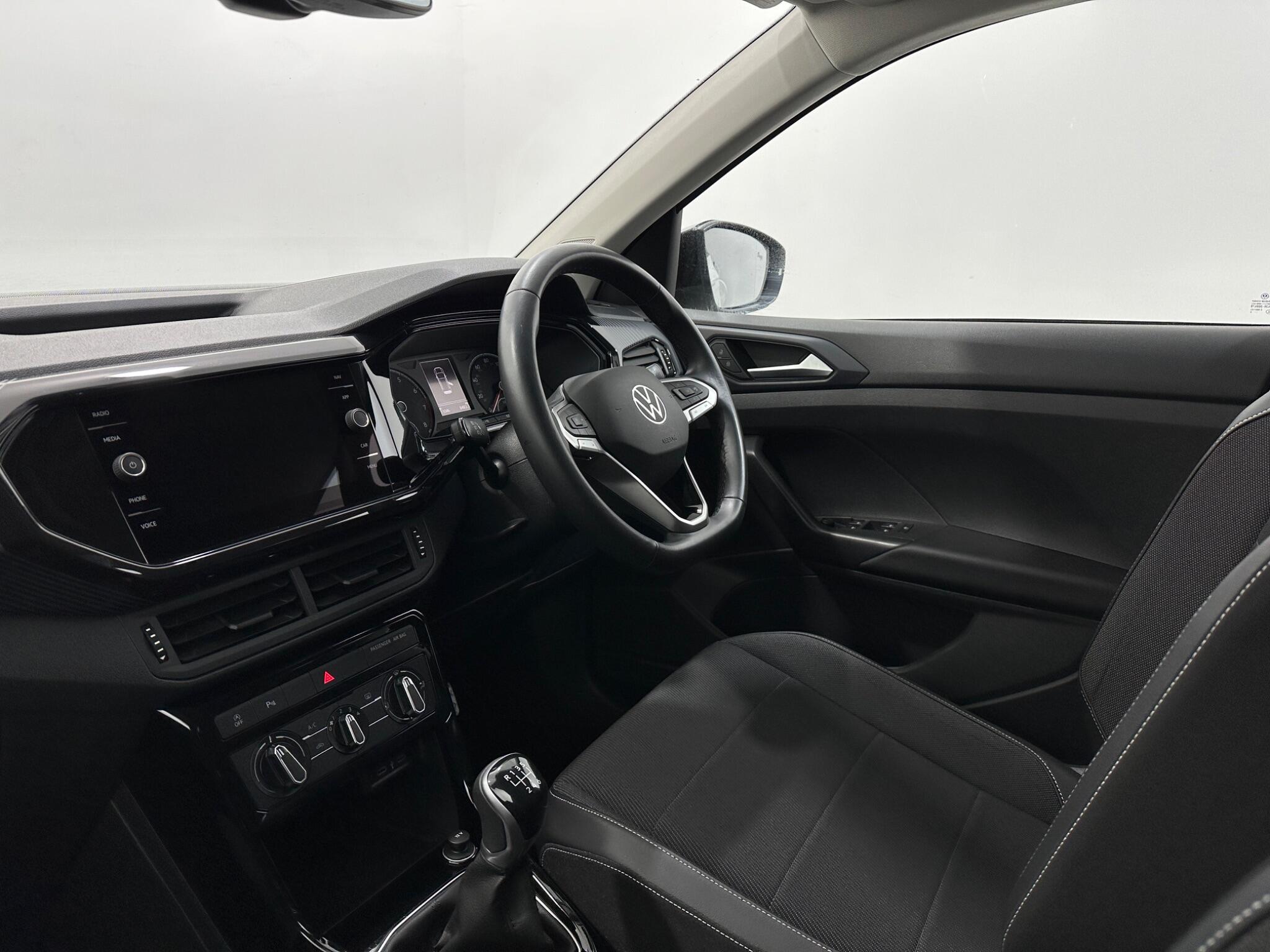 Volkswagen T-Cross view 30