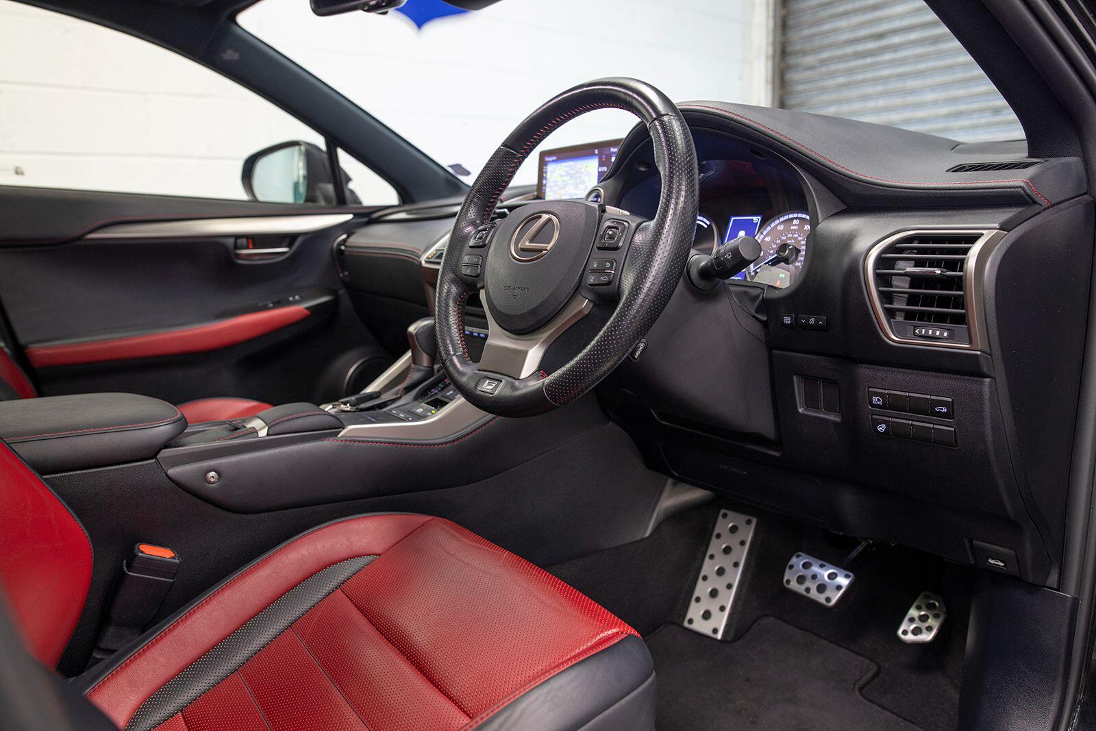 Lexus NX view 15