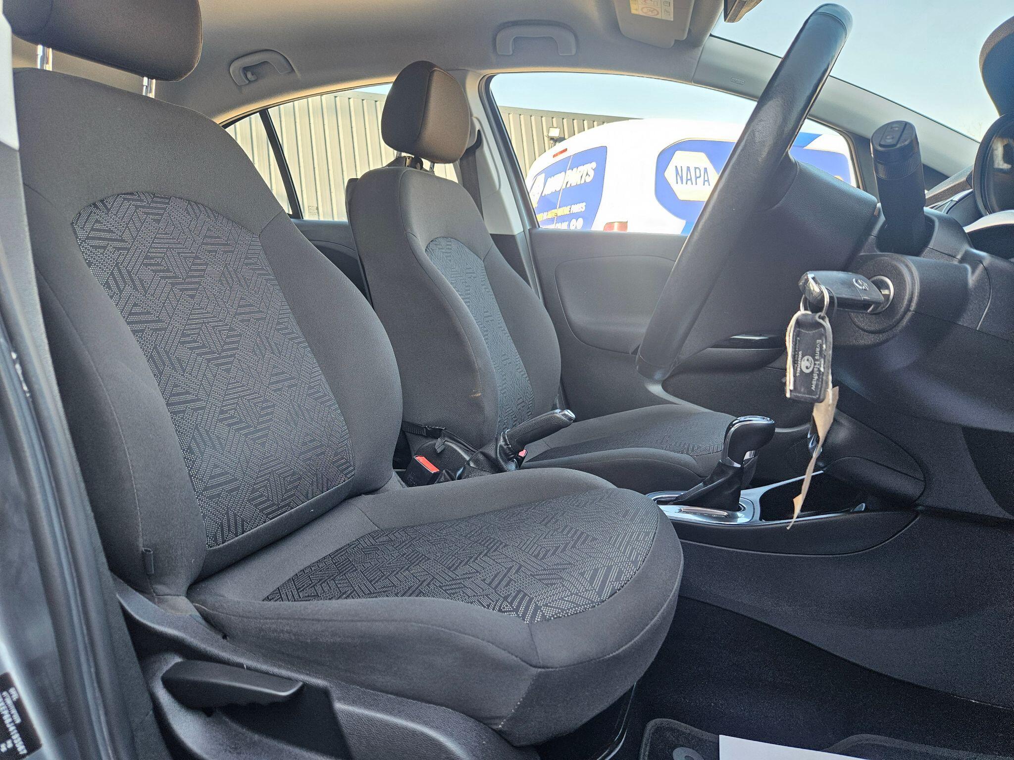 2018 Vauxhall Corsa image 17