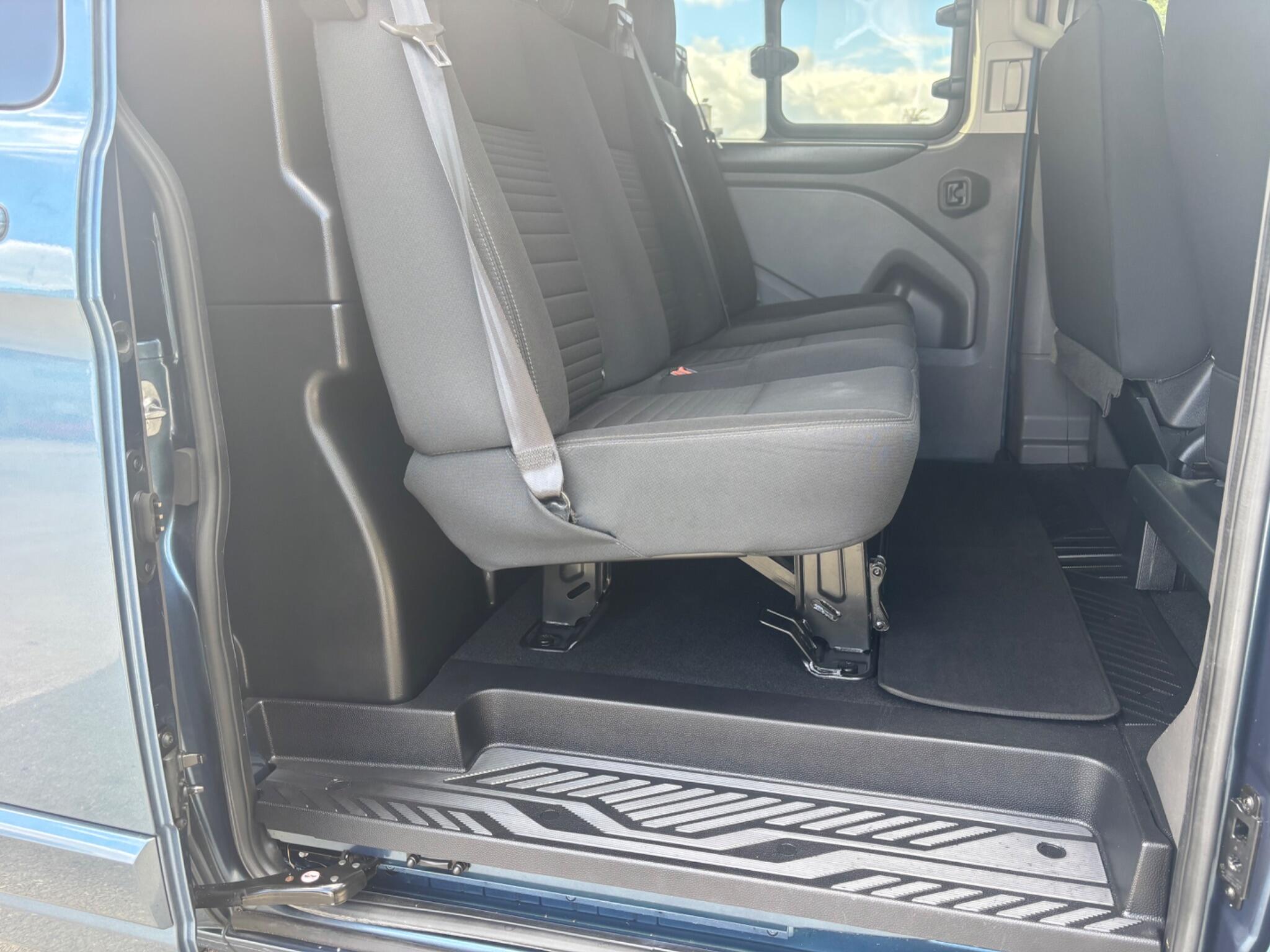 Ford Transit Custom view 46