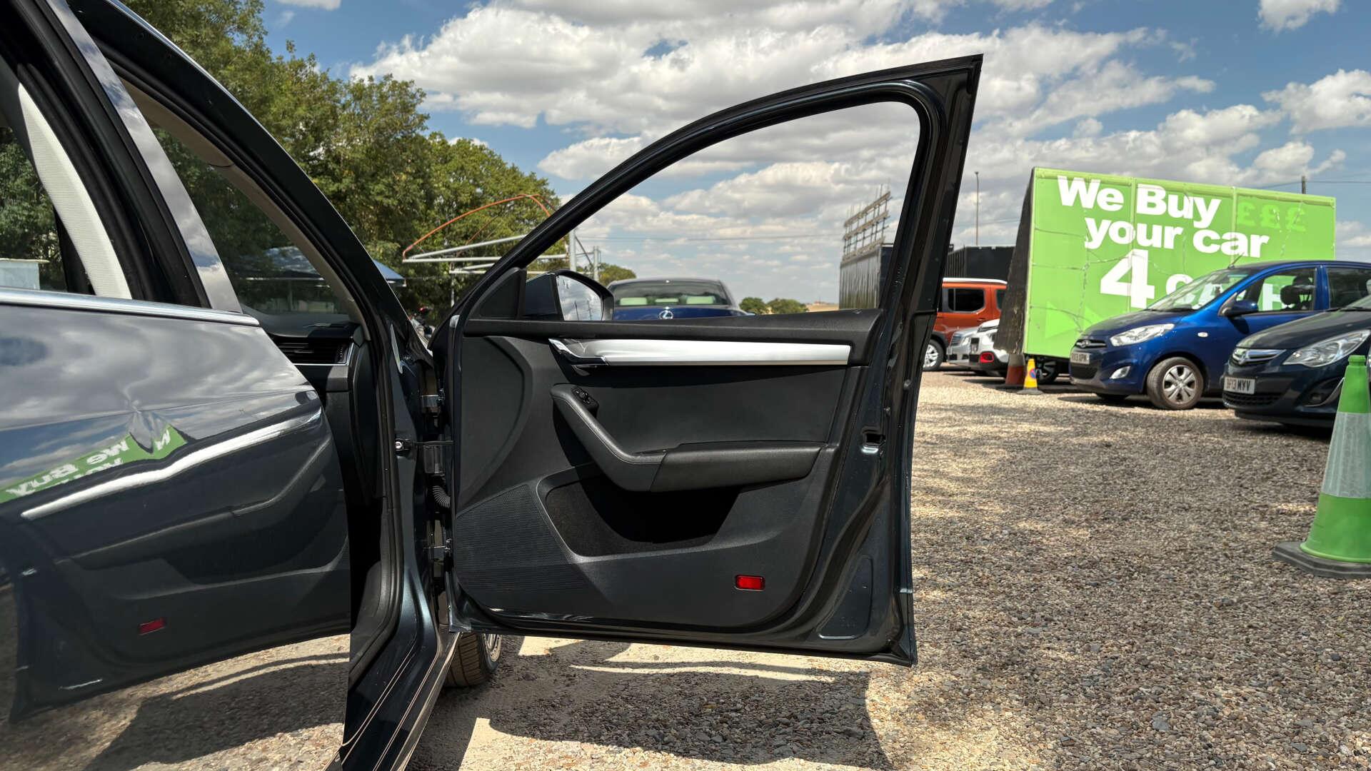 Skoda Octavia view 39