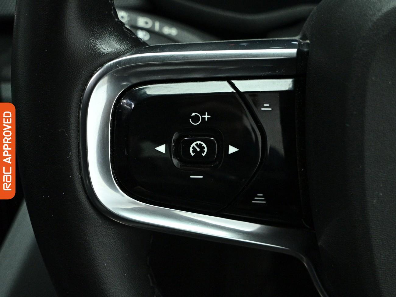 Polestar 2 view 23