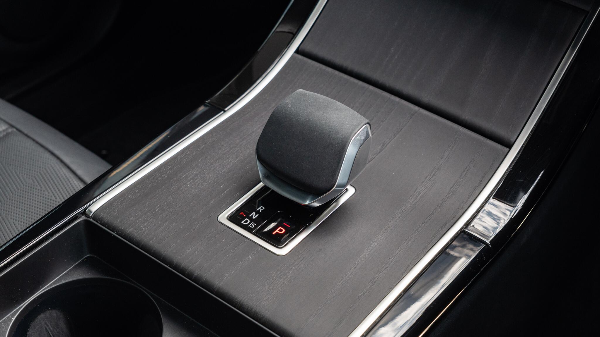 Land Rover Range Rover Evoque view 13