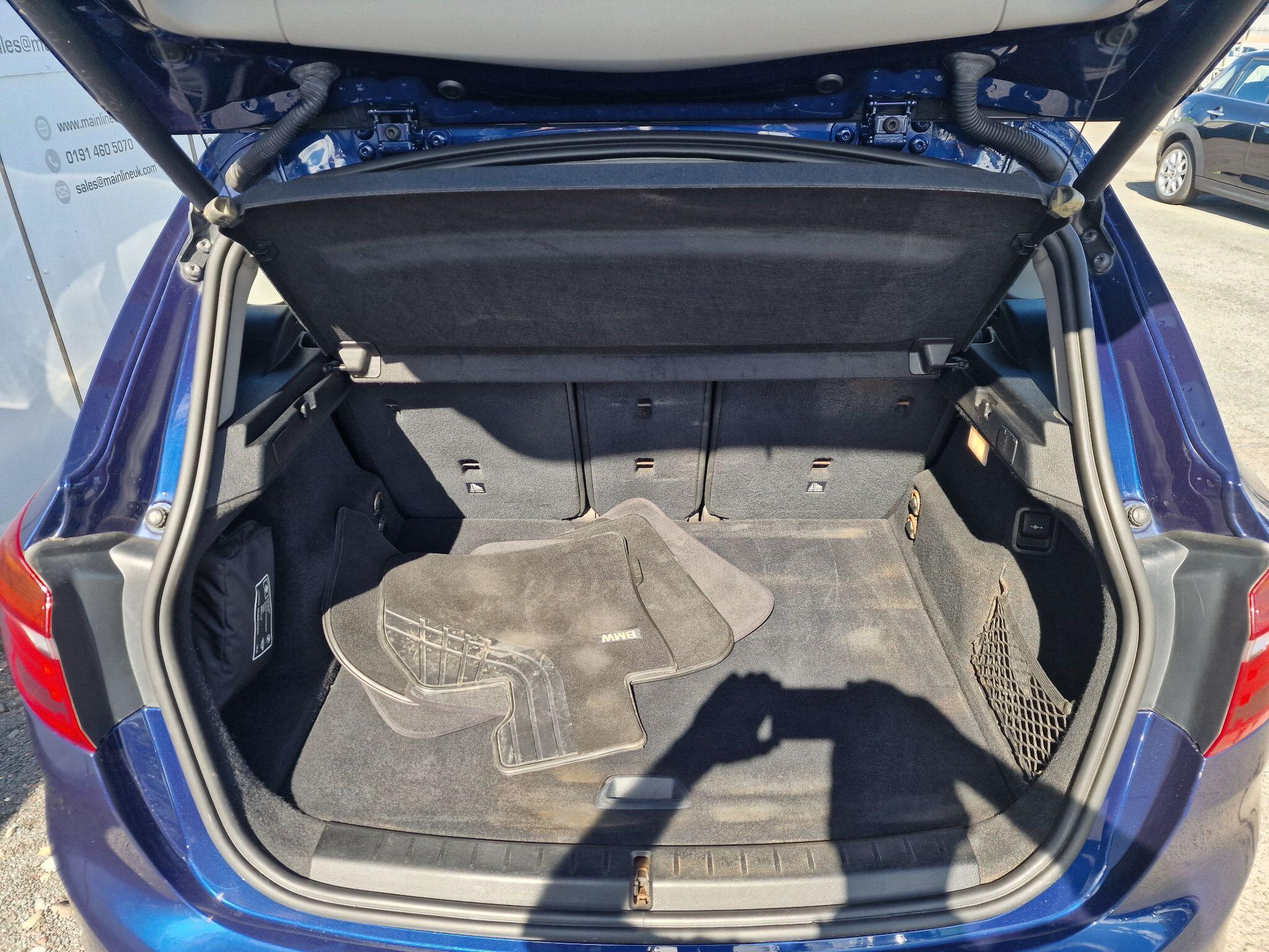 BMW 2 Series view 67