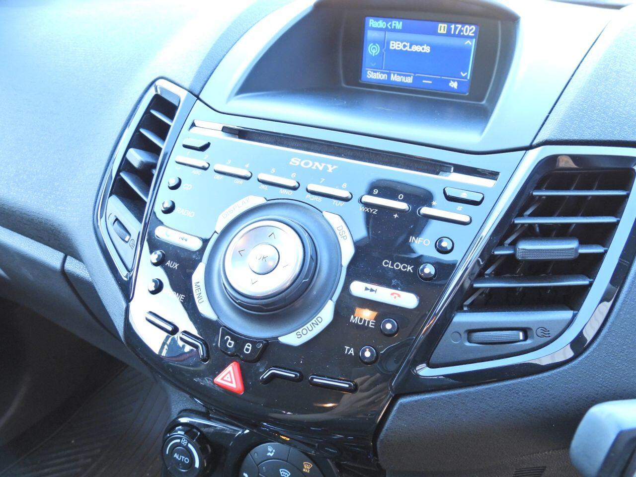 Ford Fiesta view 26
