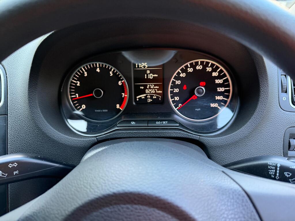 Volkswagen Polo view 12