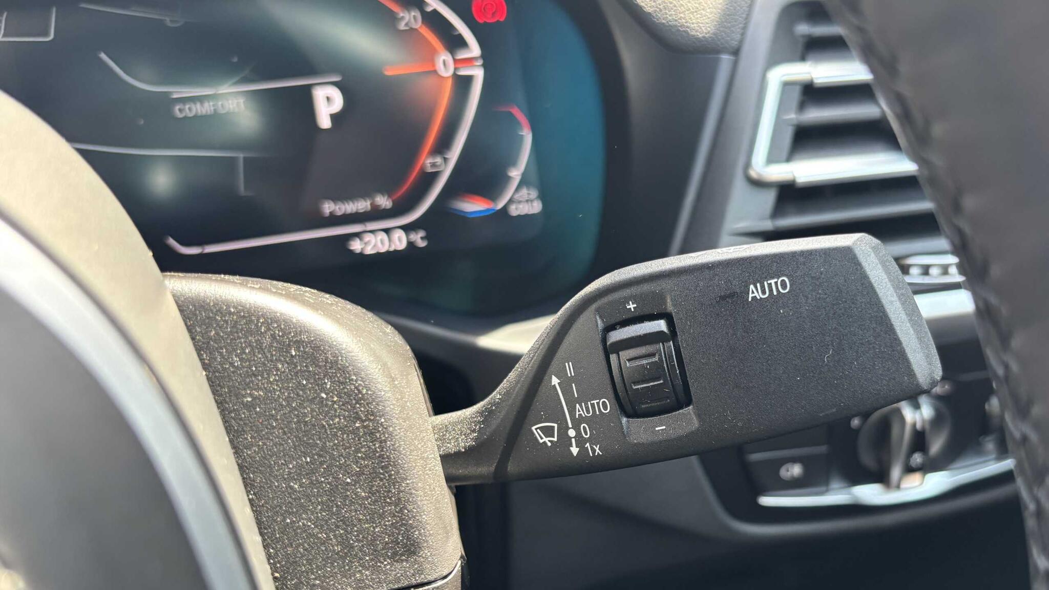BMW X4 view 29