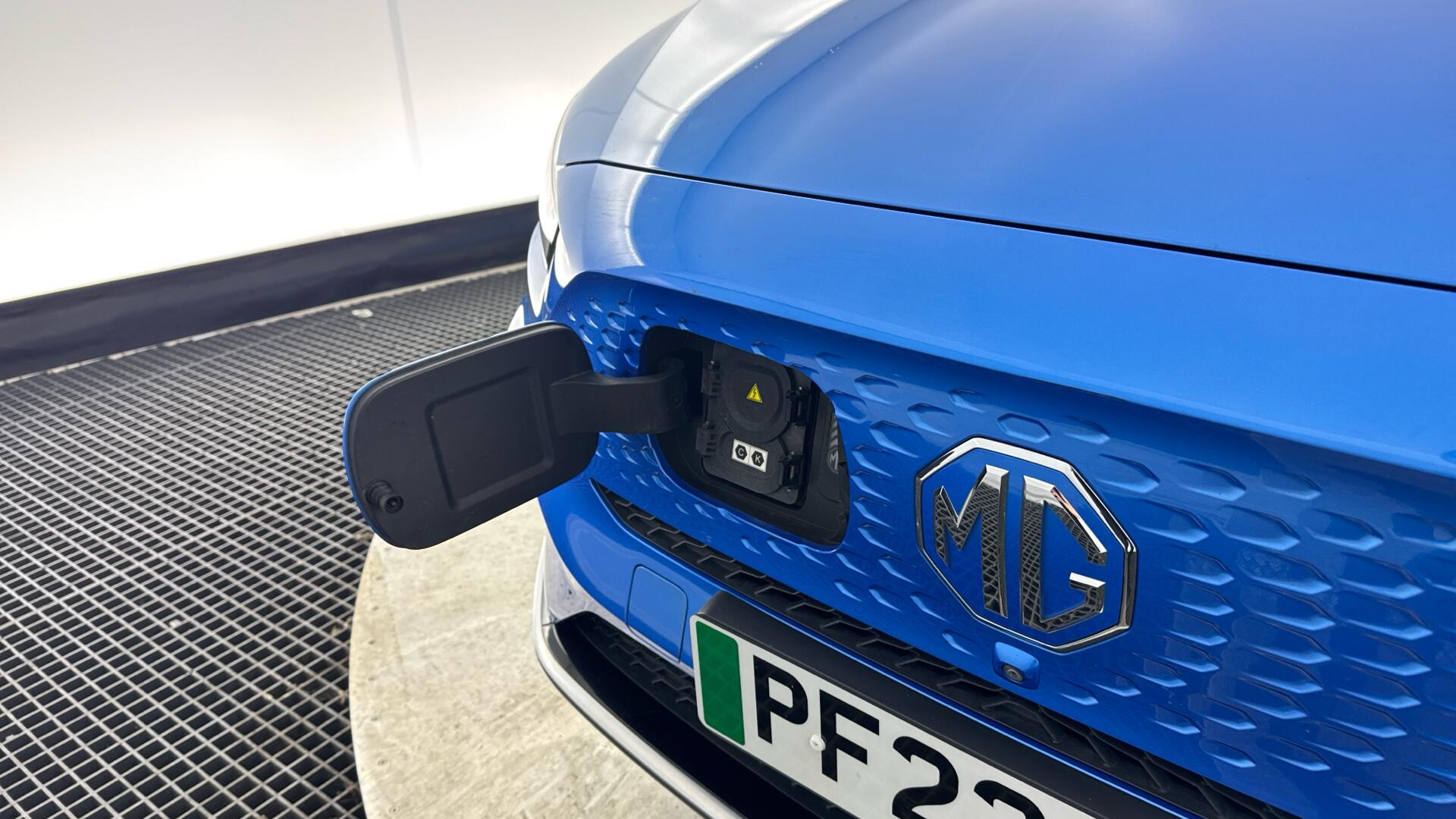 MG ZS view 27