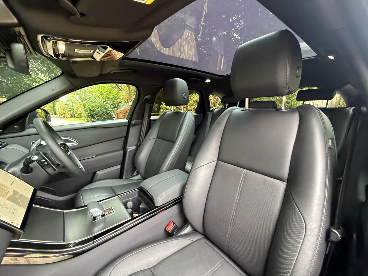 Land Rover Range Rover Velar view 20