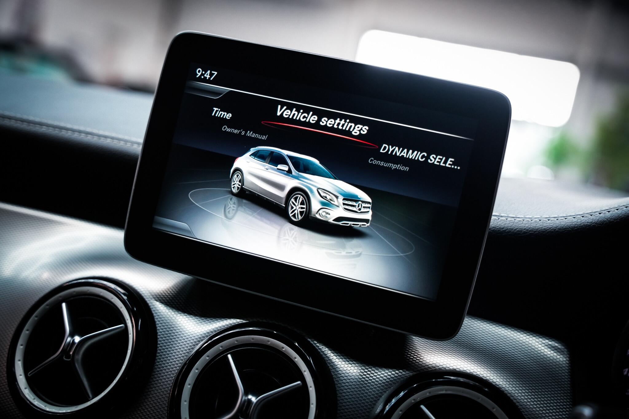 Mercedes-Benz Gla view 7