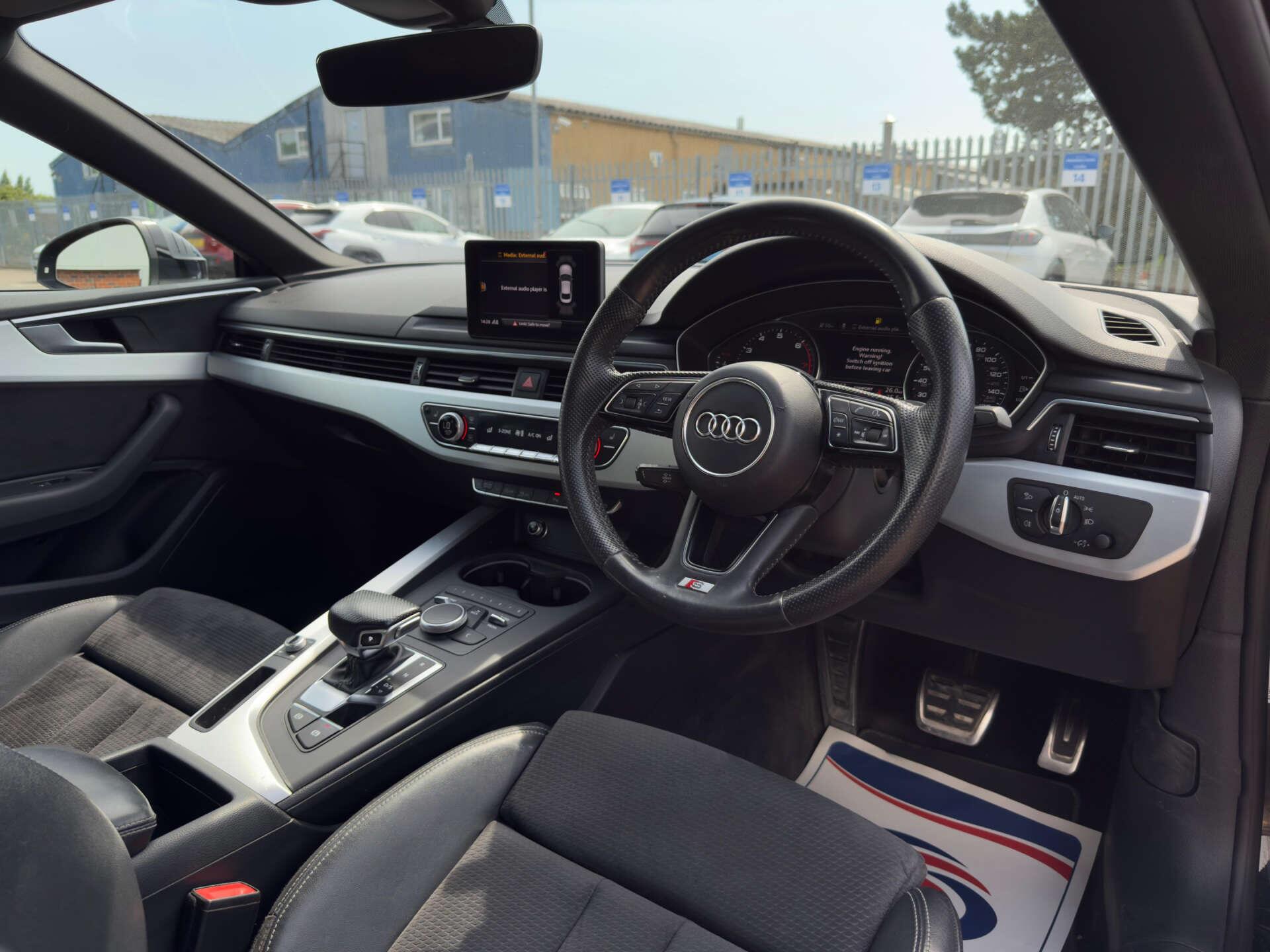 Audi A5 view 12