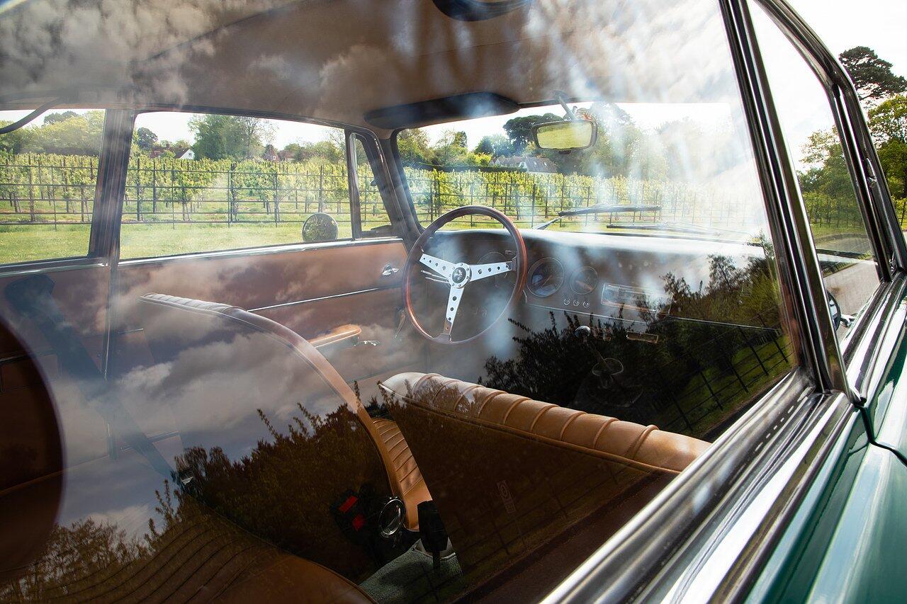 Alfa Romeo Giulia view 32