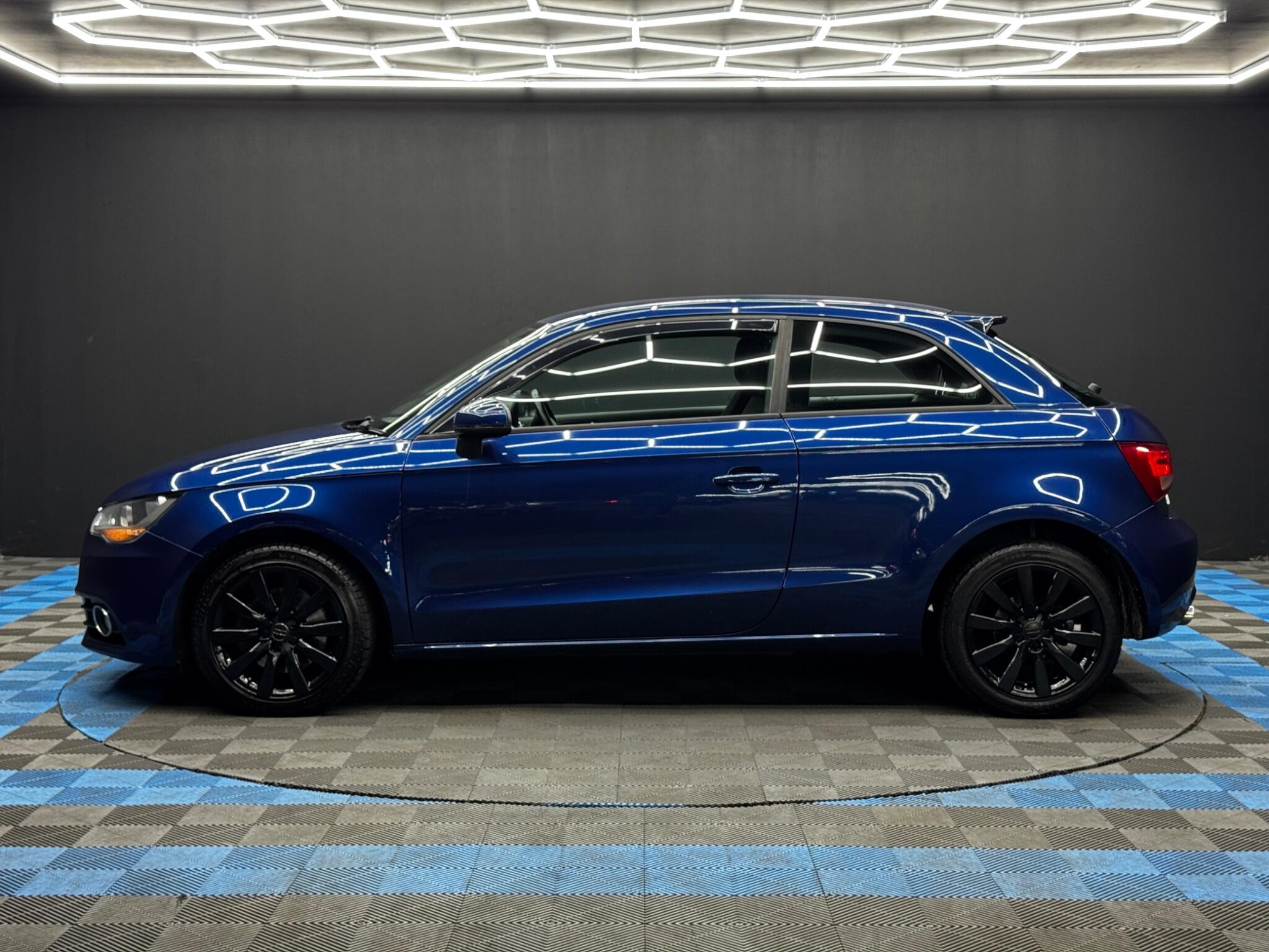 Audi A1 view 8