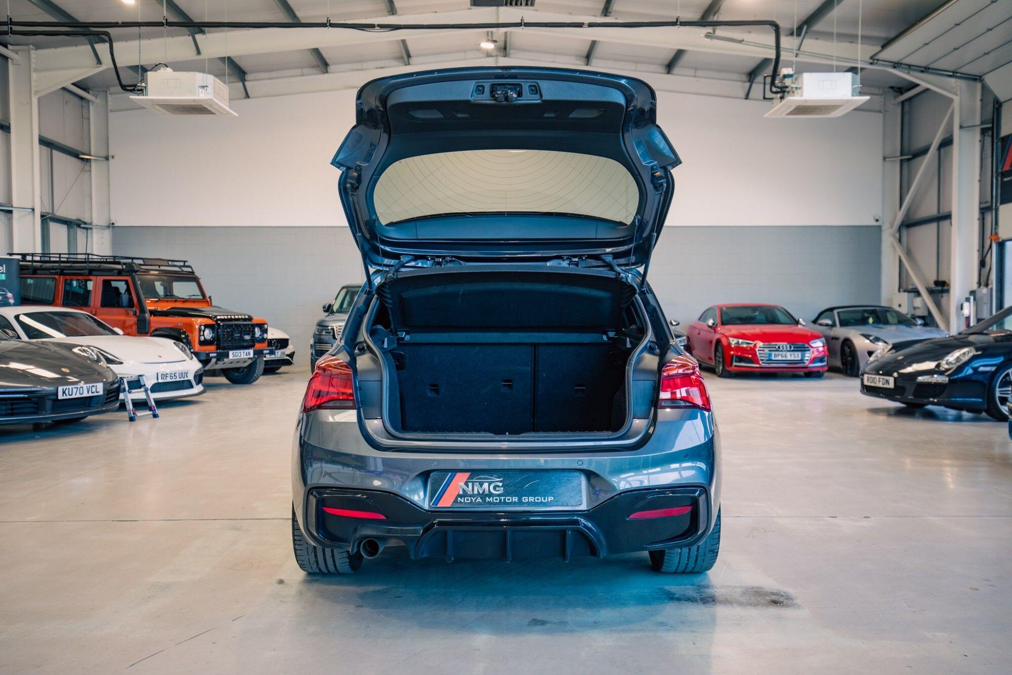 BMW 1 Series view 27