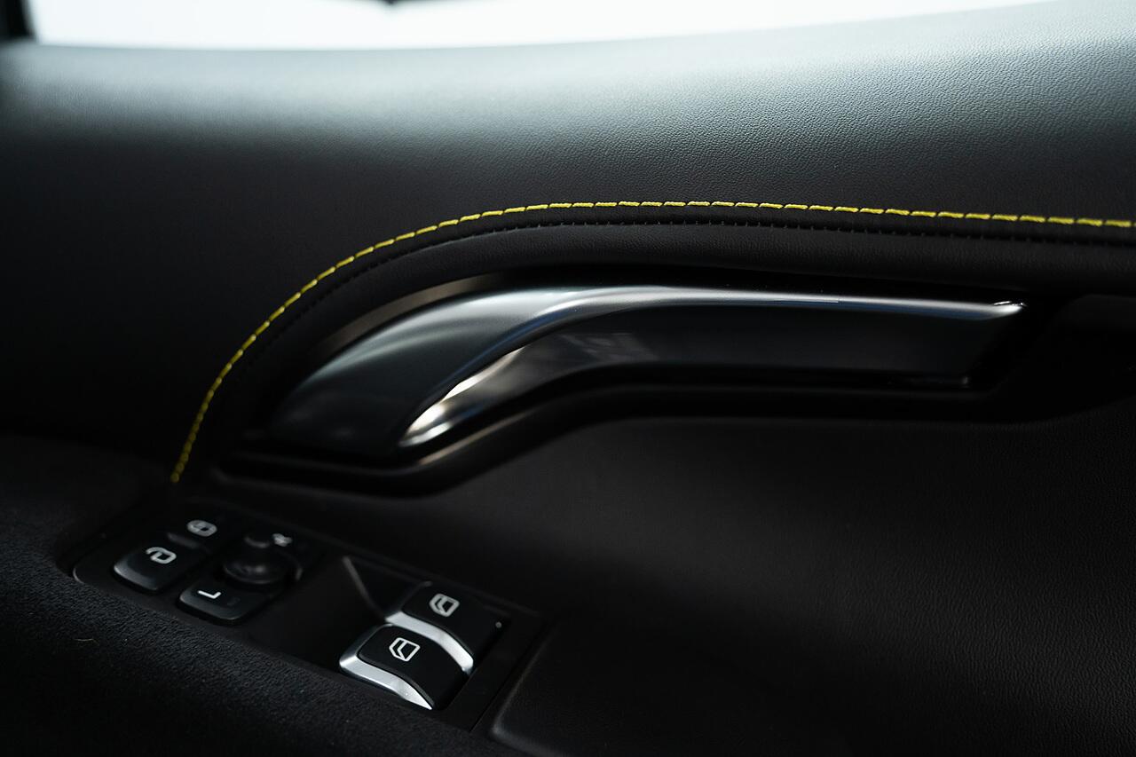 Lotus Emira view 23