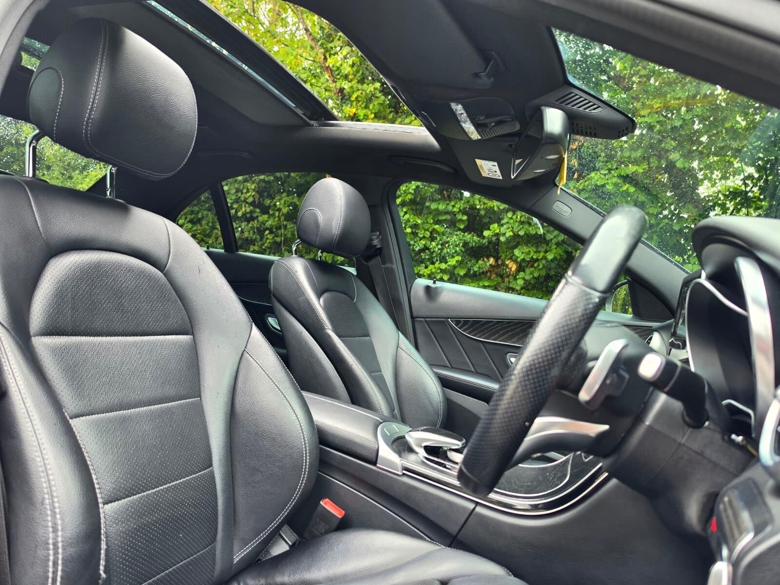 Mercedes-Benz C-Class view 12