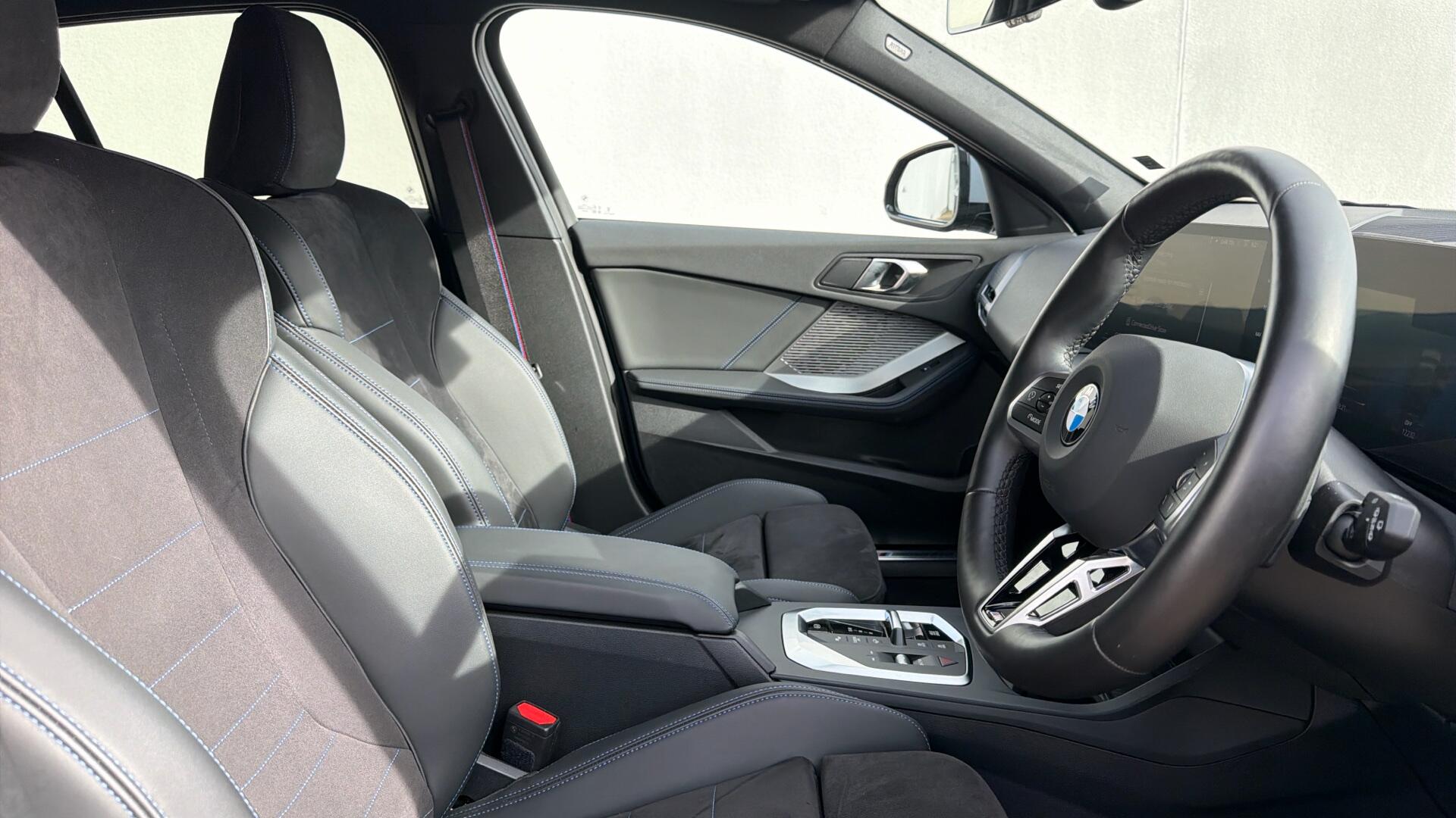 BMW 1 Series view 47
