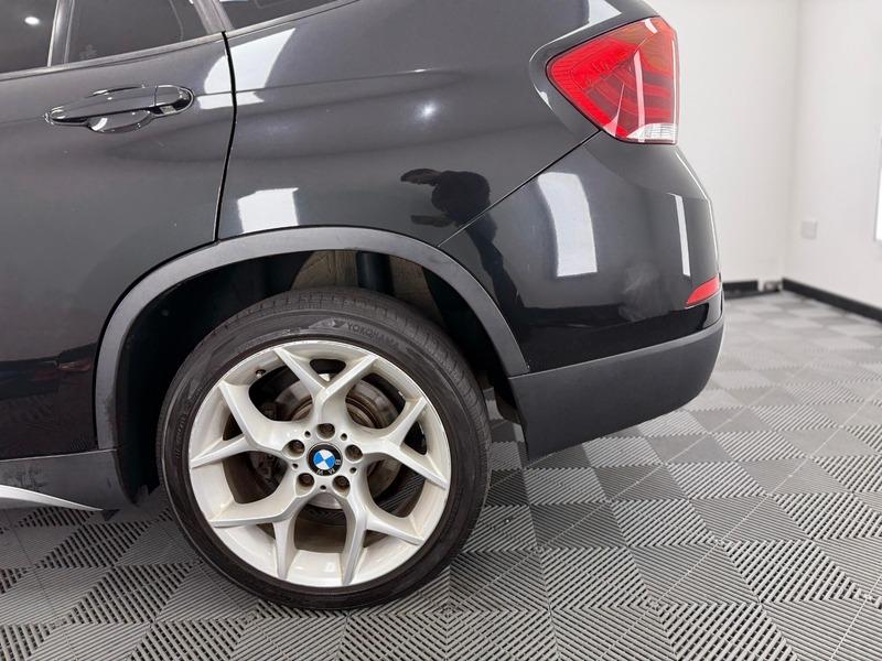 2013 BMW X1 image 12