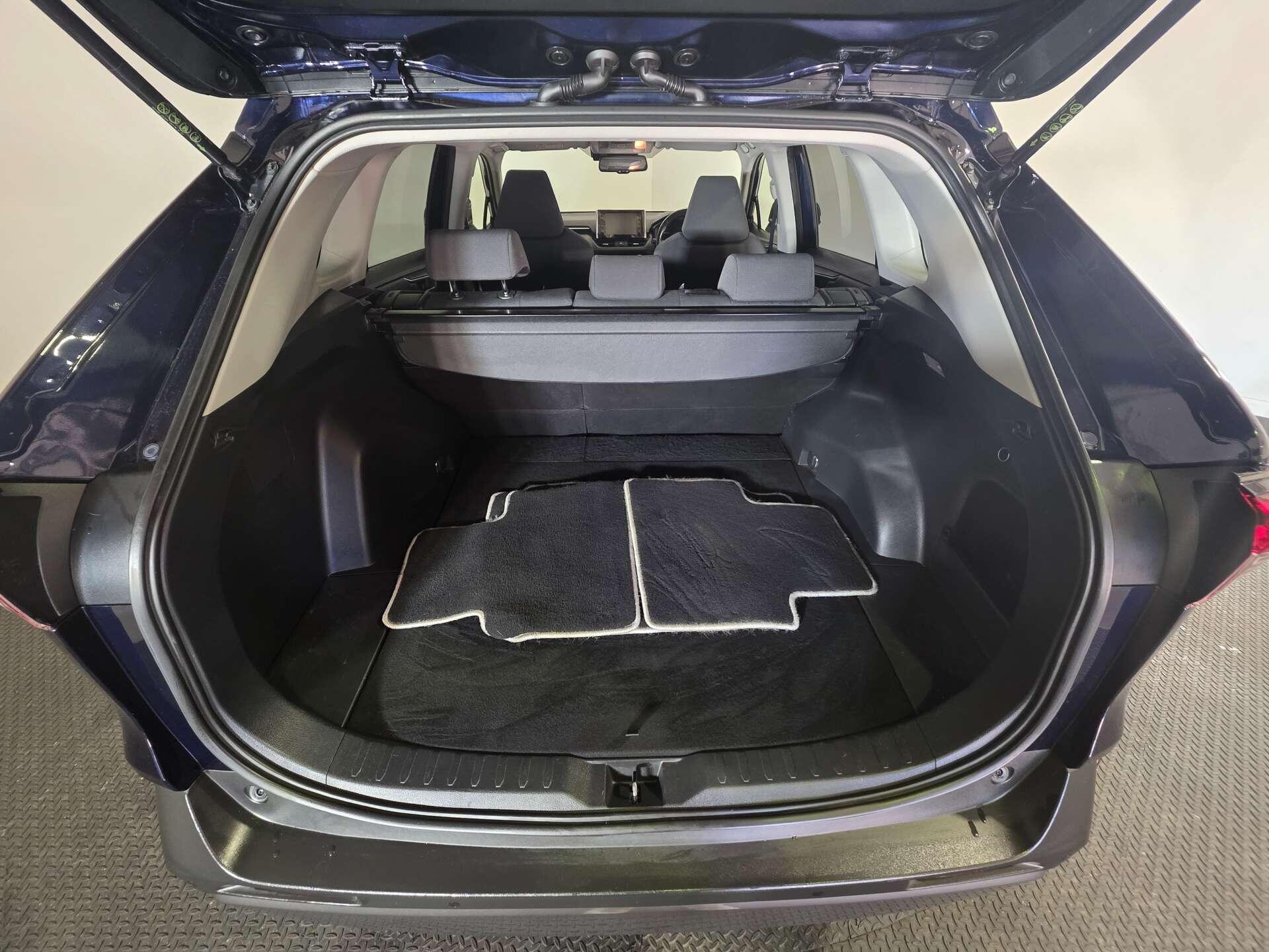 Toyota Rav4 view 35