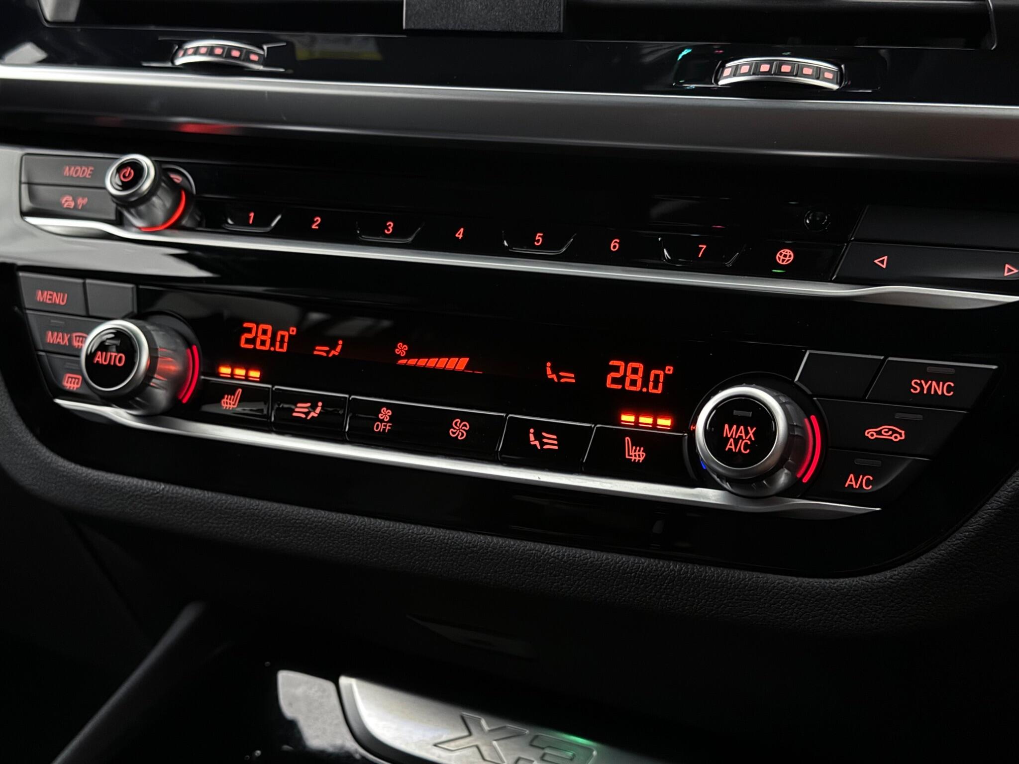 BMW X3 view 27