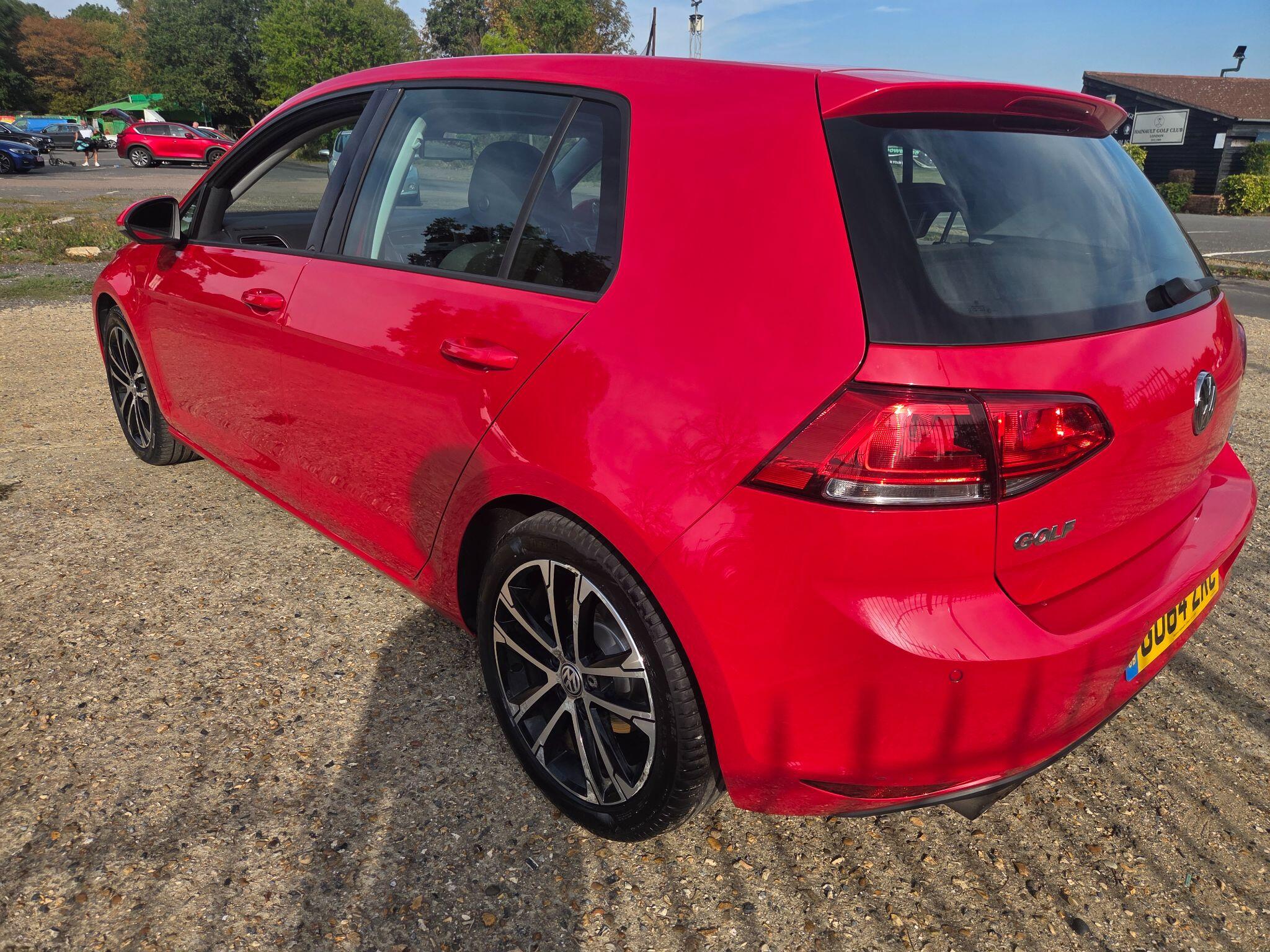 Volkswagen Golf view 10