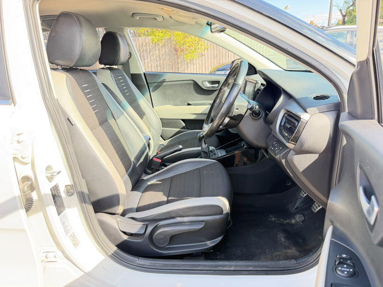 Kia Stonic view 9
