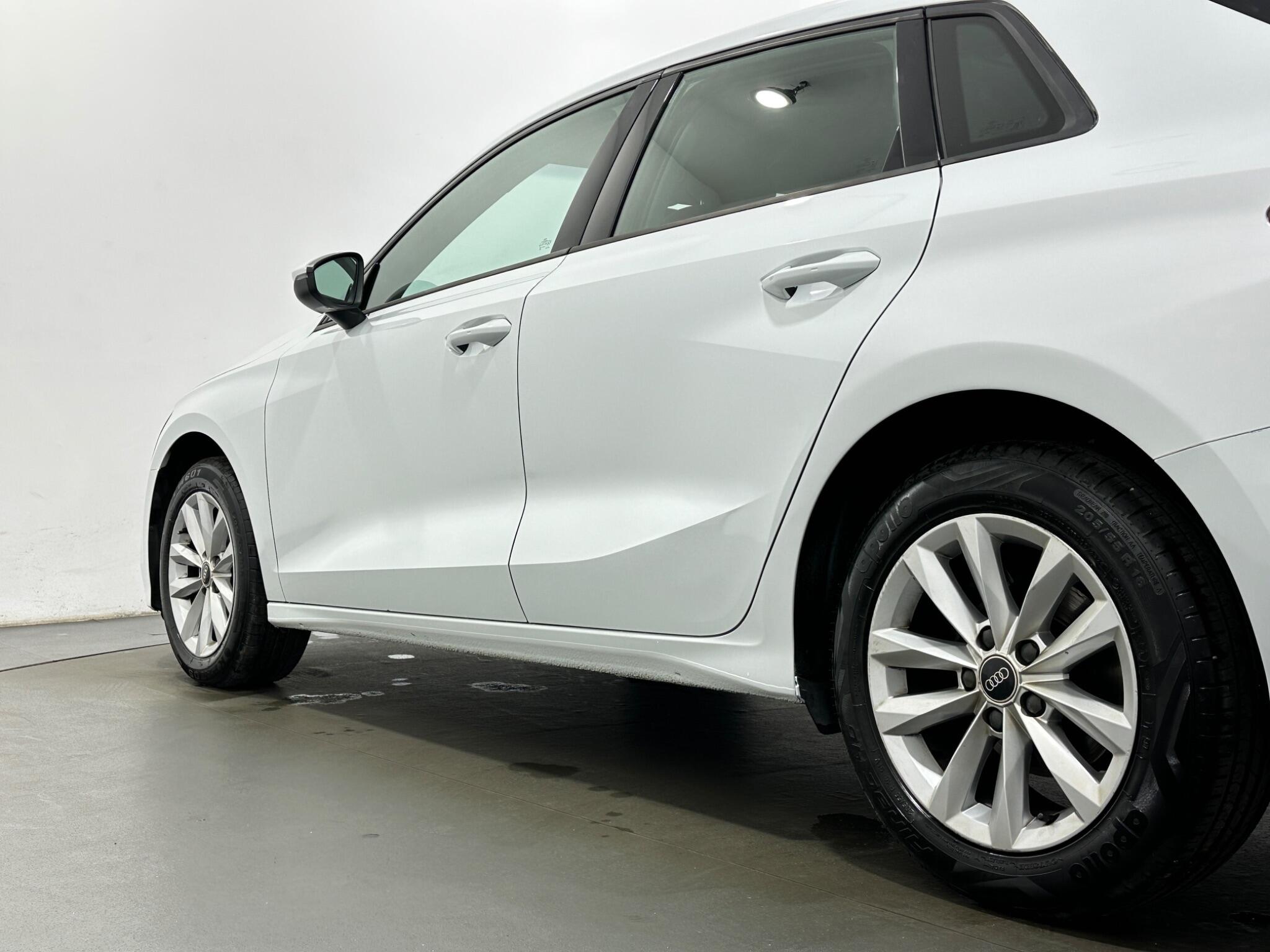Audi A3 view 48