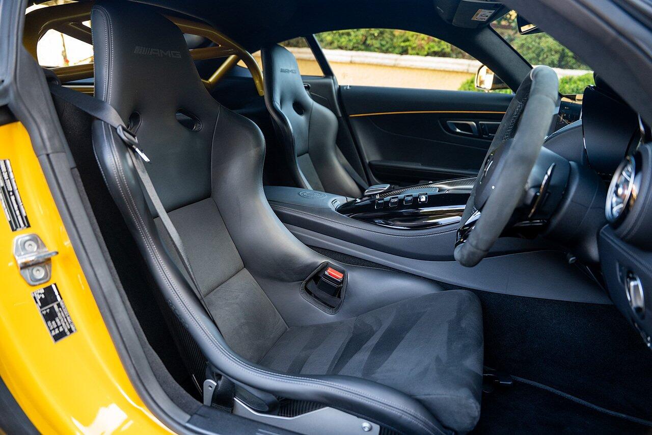 Mercedes-Benz Amg GT view 60