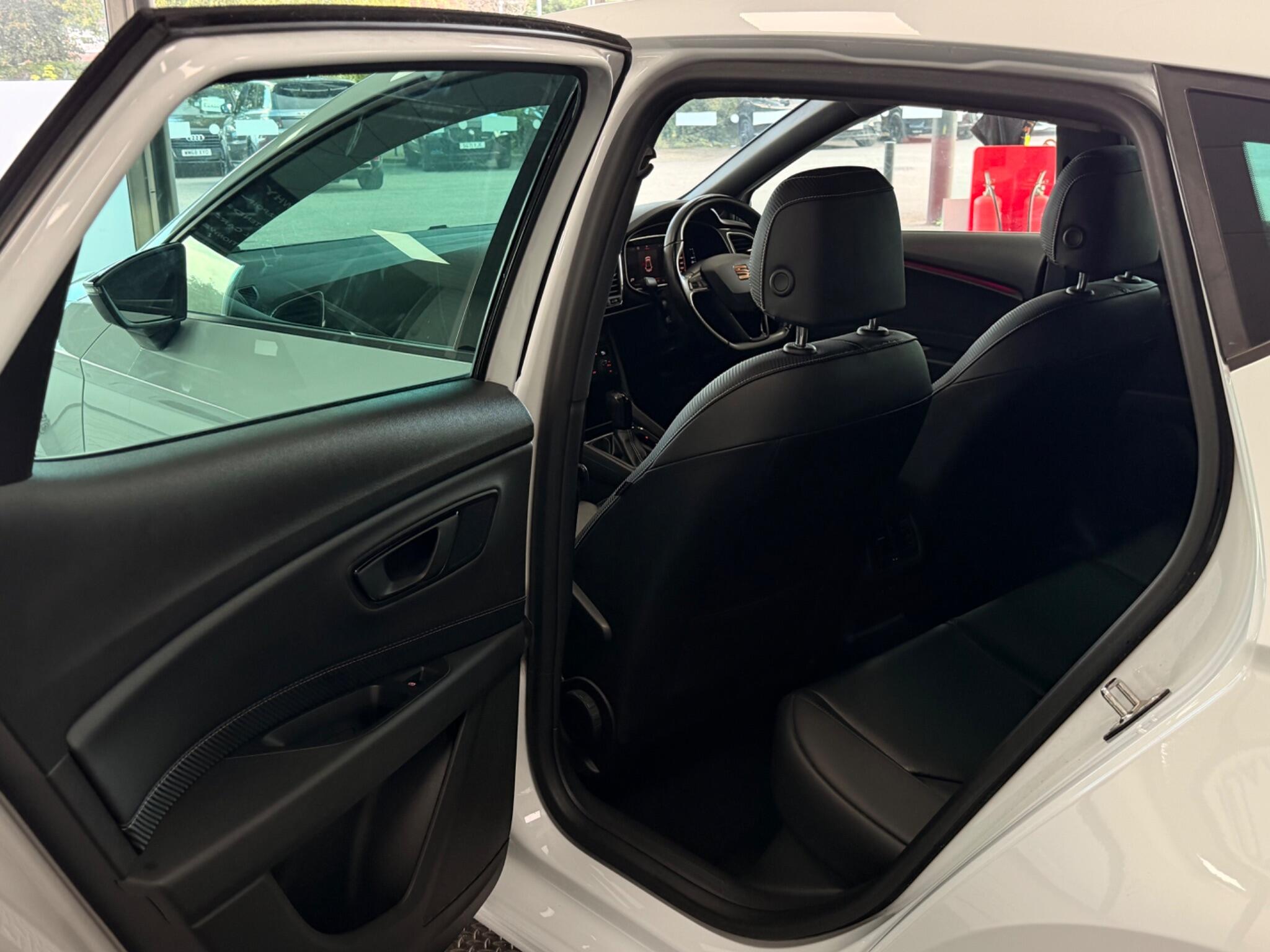 Seat Leon view 32