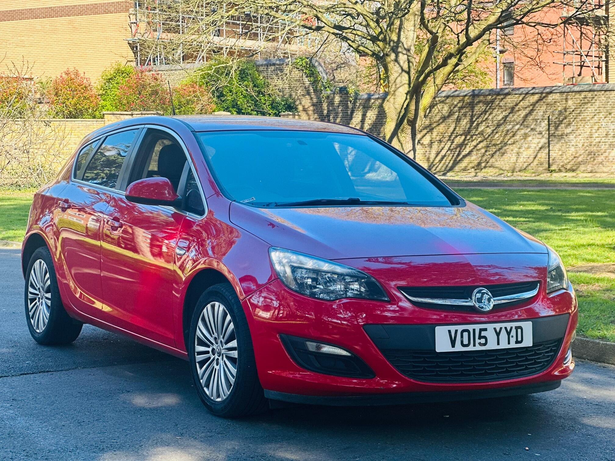 Vauxhall Astra view 14