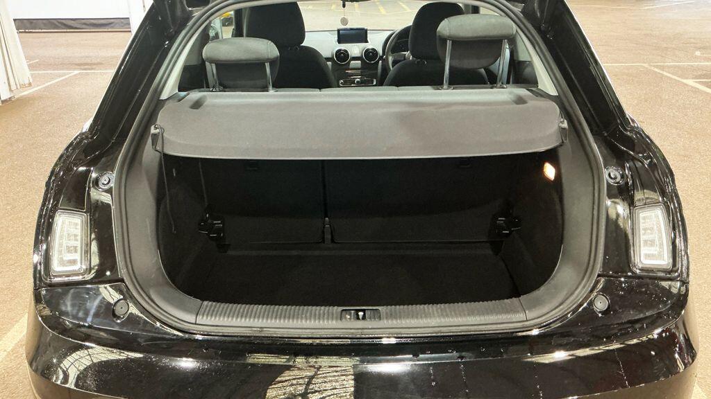 Audi A1 view 14