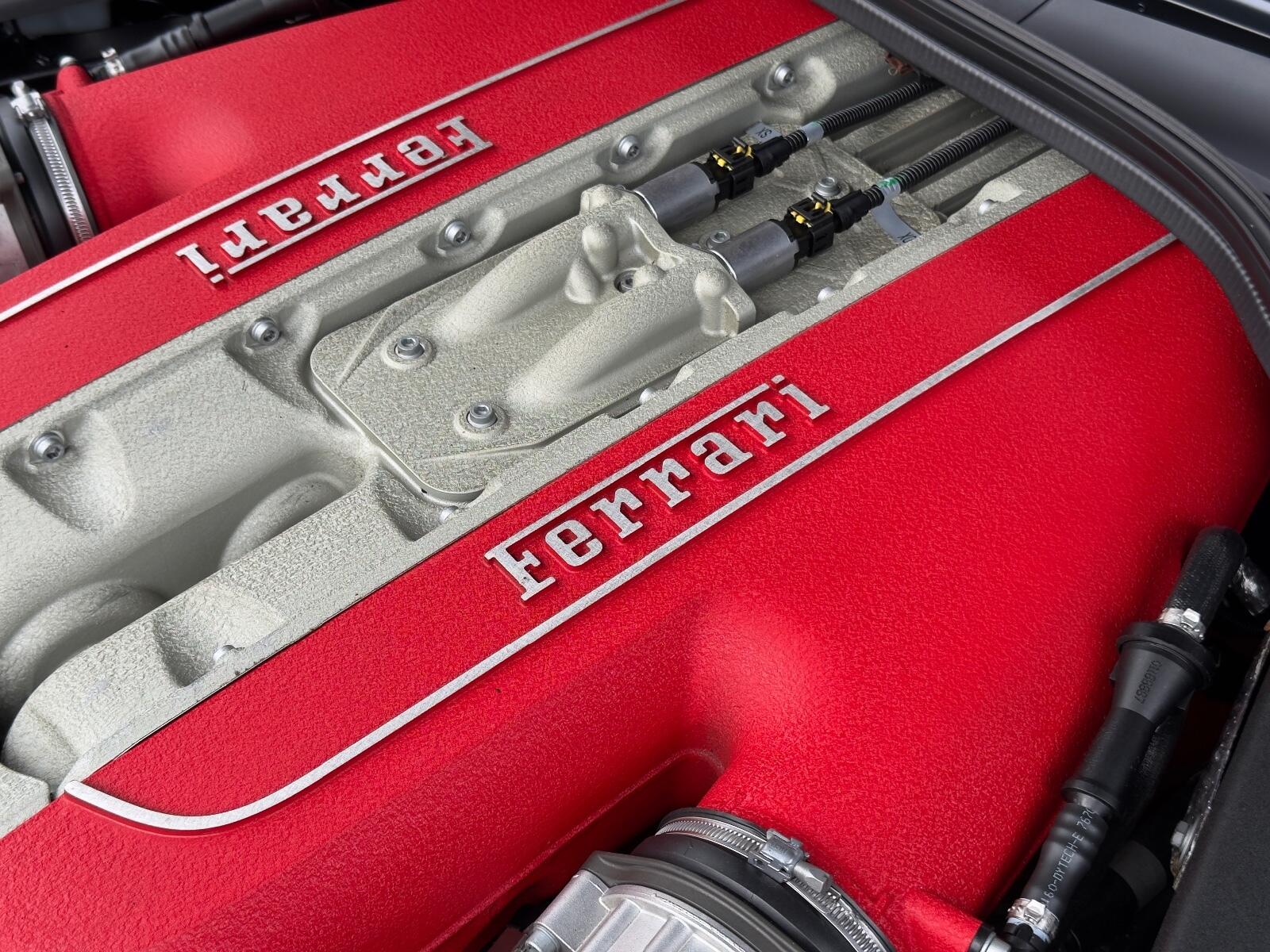 Ferrari 812 GTS view 43