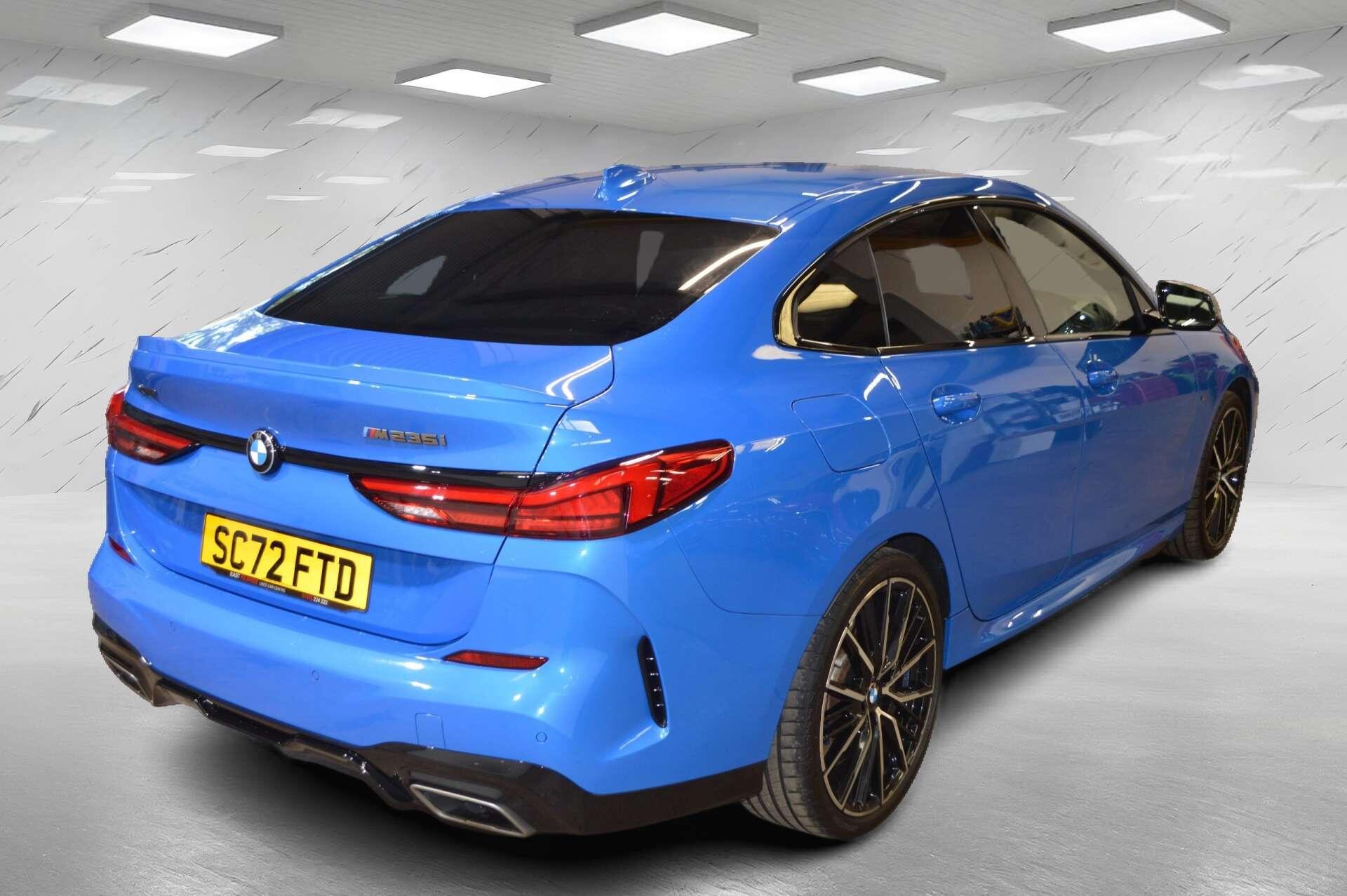 BMW 2 Series view 8