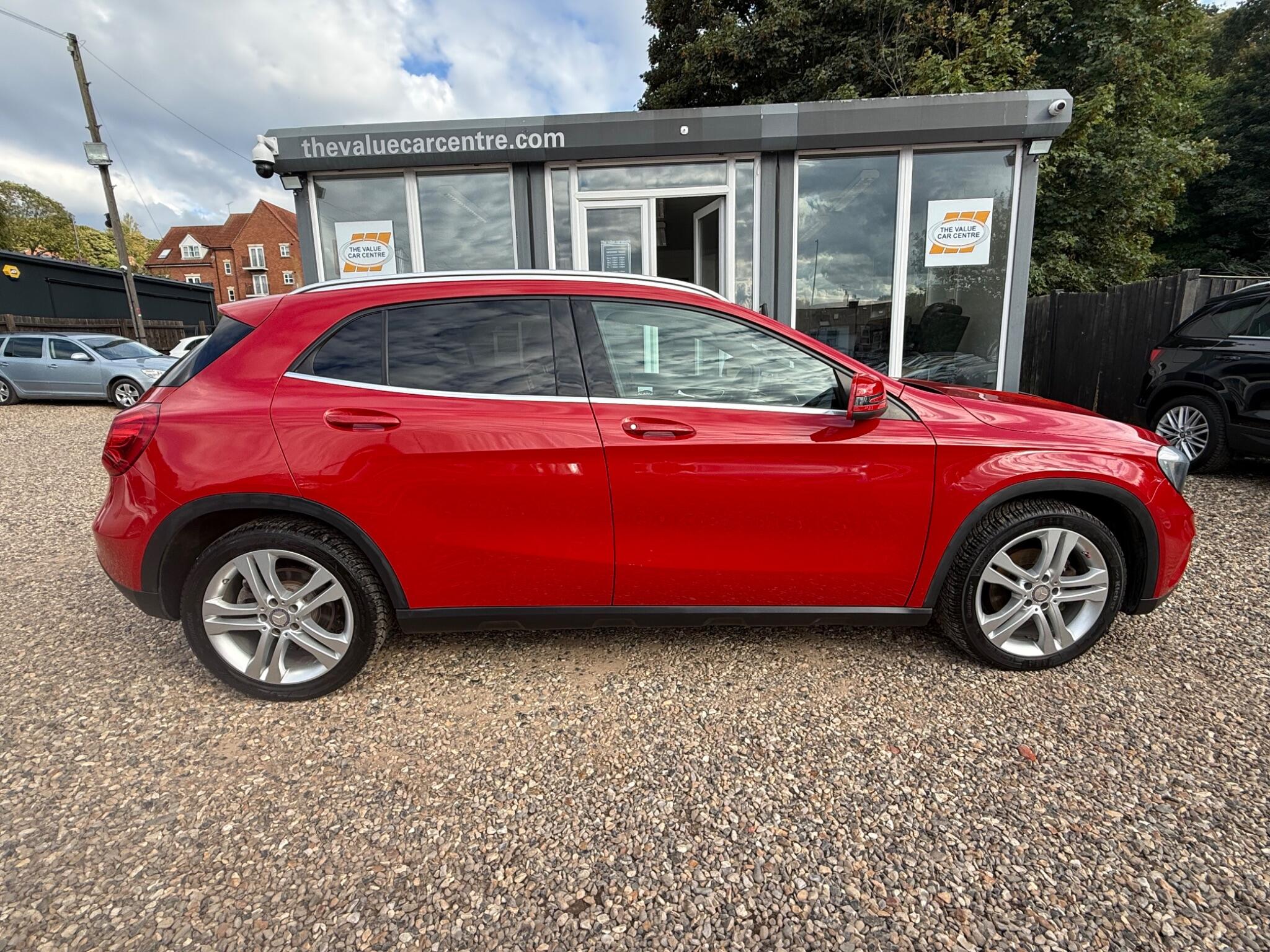Mercedes-Benz GLA view 2