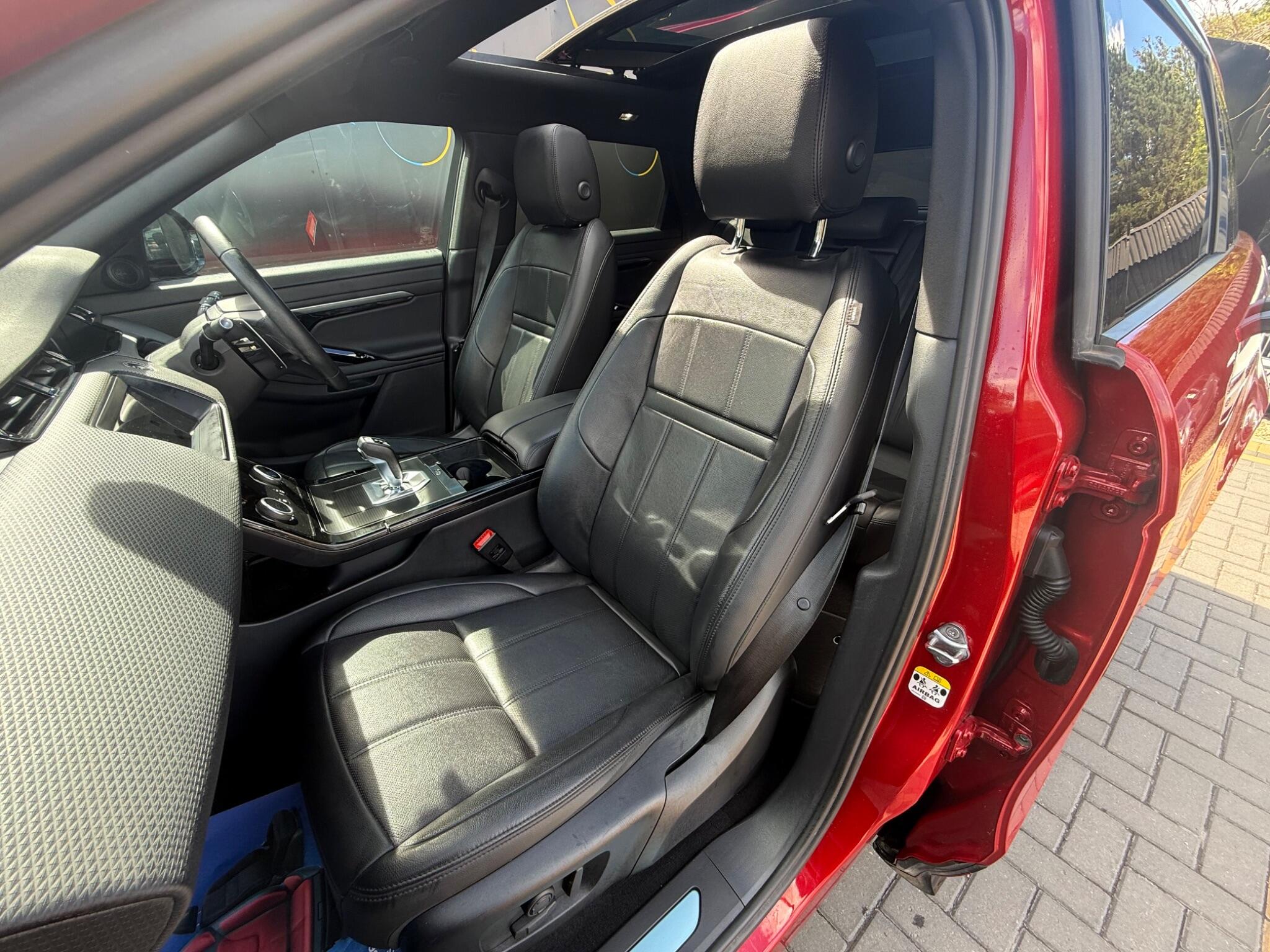 Land Rover Range Rover Evoque view 19
