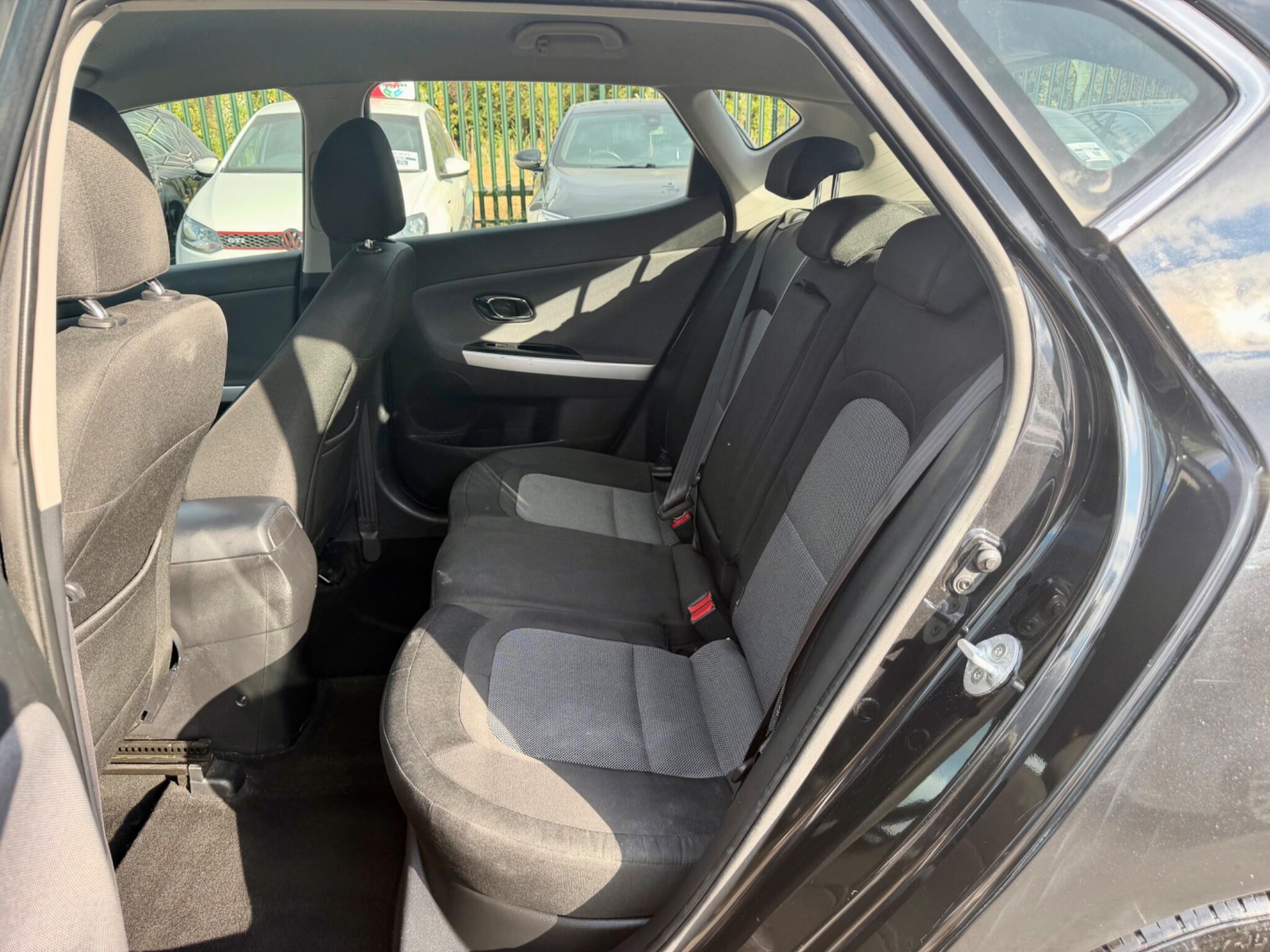 Kia Ceed view 28